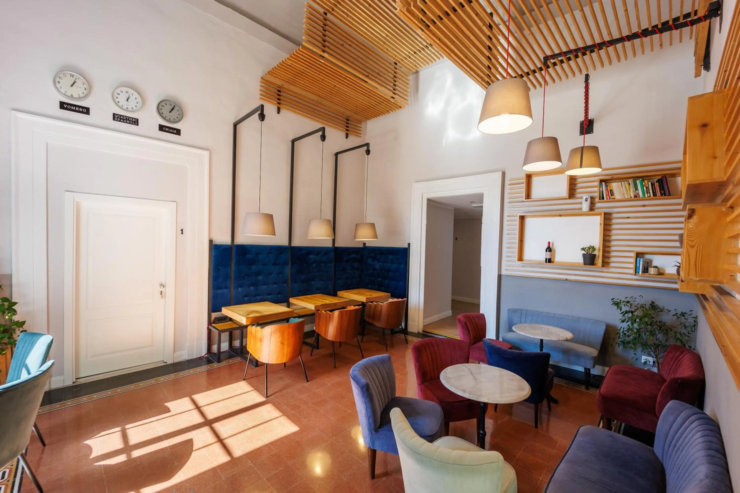 Breakfast in The Dante House by House In Naples