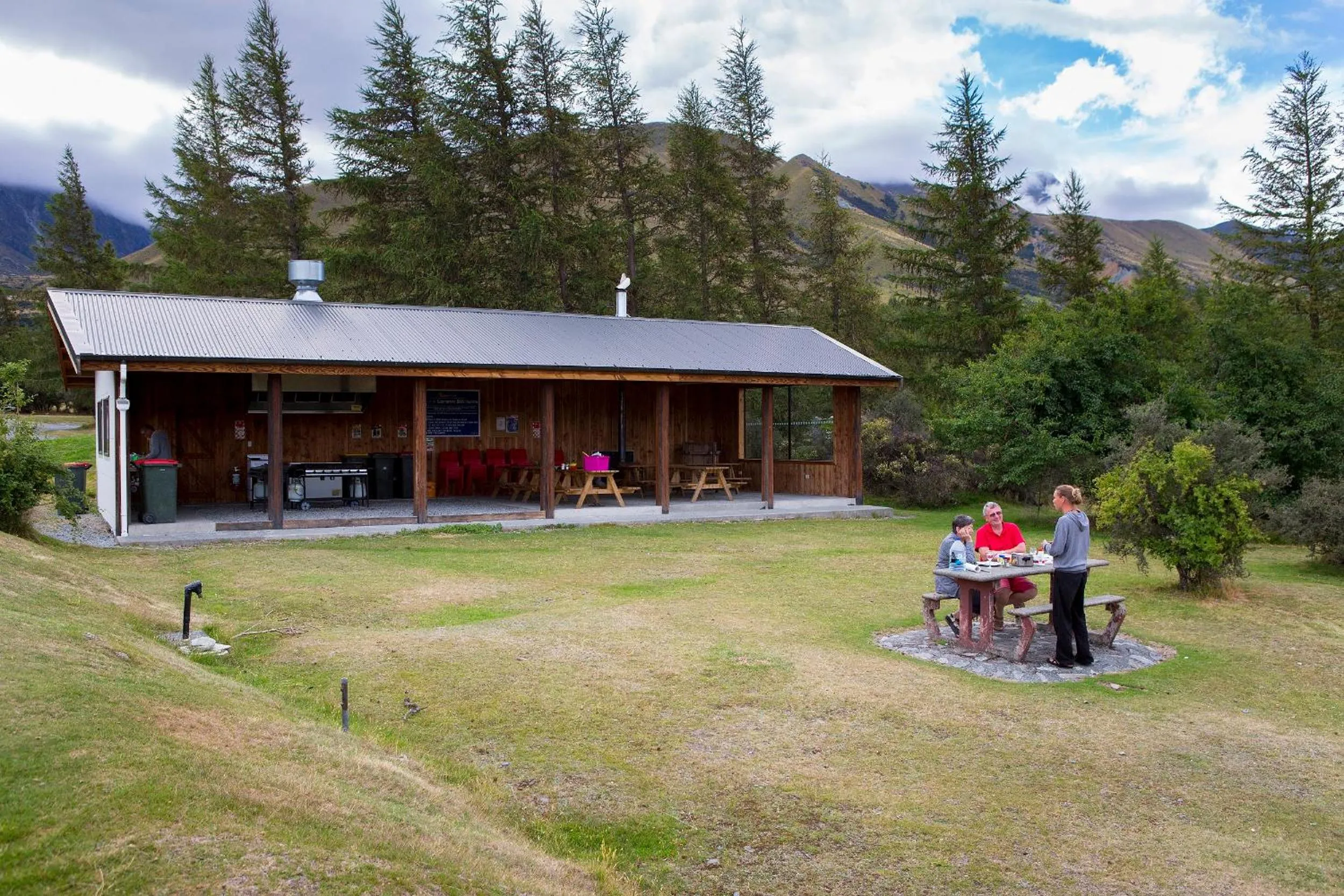 Guests in Glentanner Park Centre