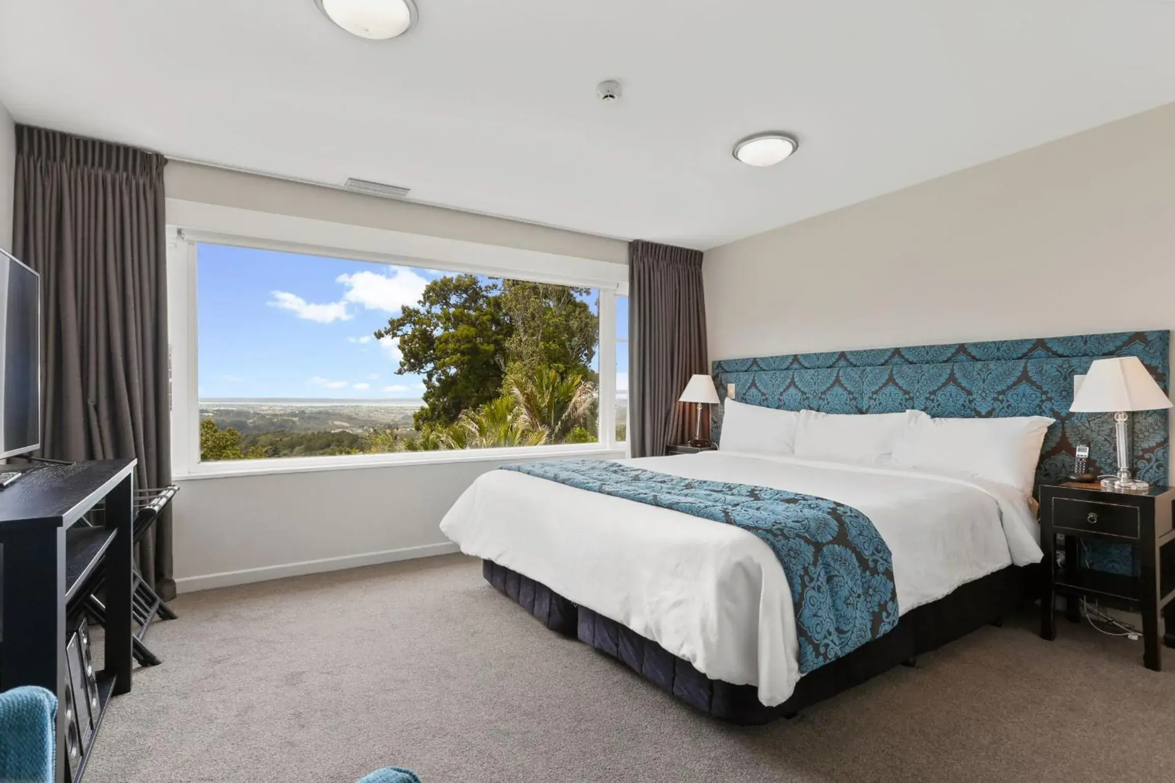 Bedroom, Bed in Waitakere Resort & Spa Bedroom, Bed in Waitakere Resort & Spa