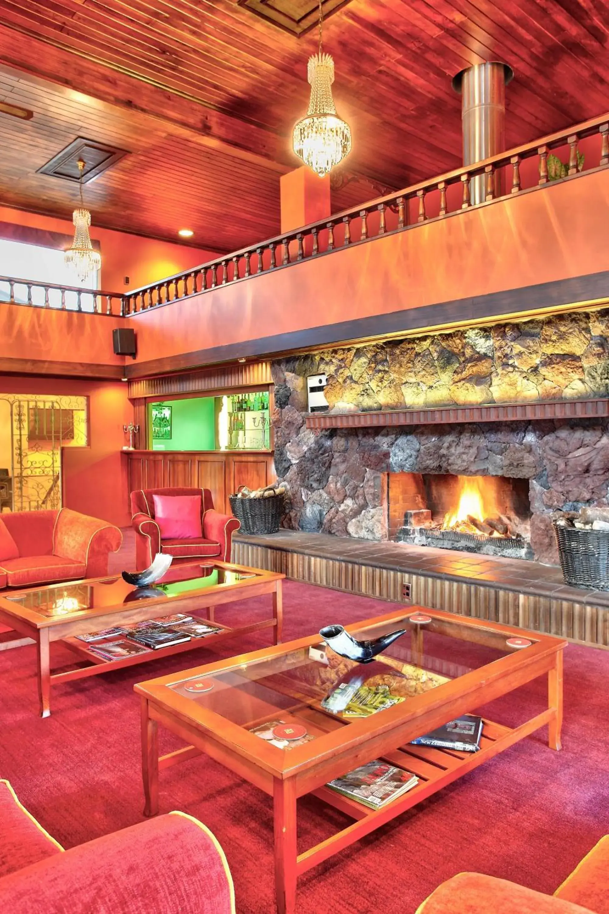 Lounge or bar in Waitakere Resort & Spa Lounge or bar in Waitakere Resort & Spa