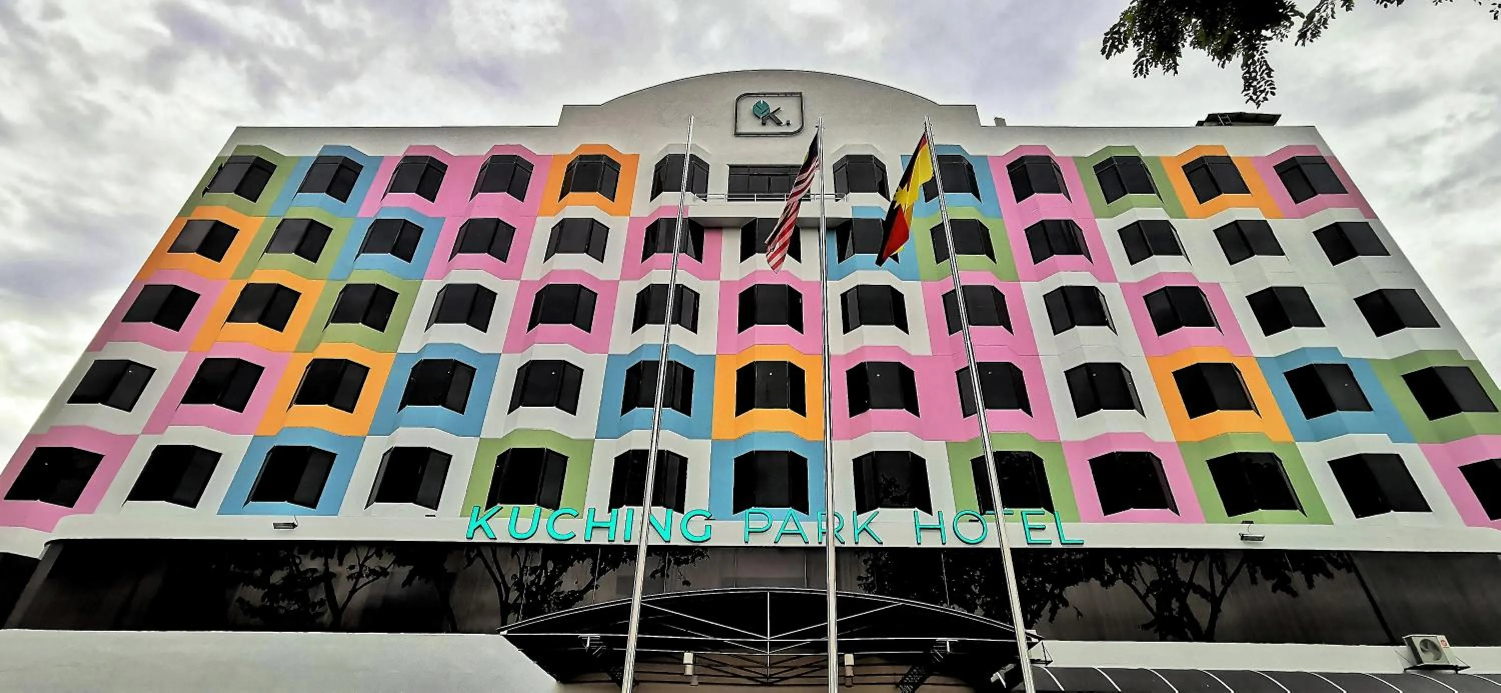 Facade/entrance in Kuching Park Hotel