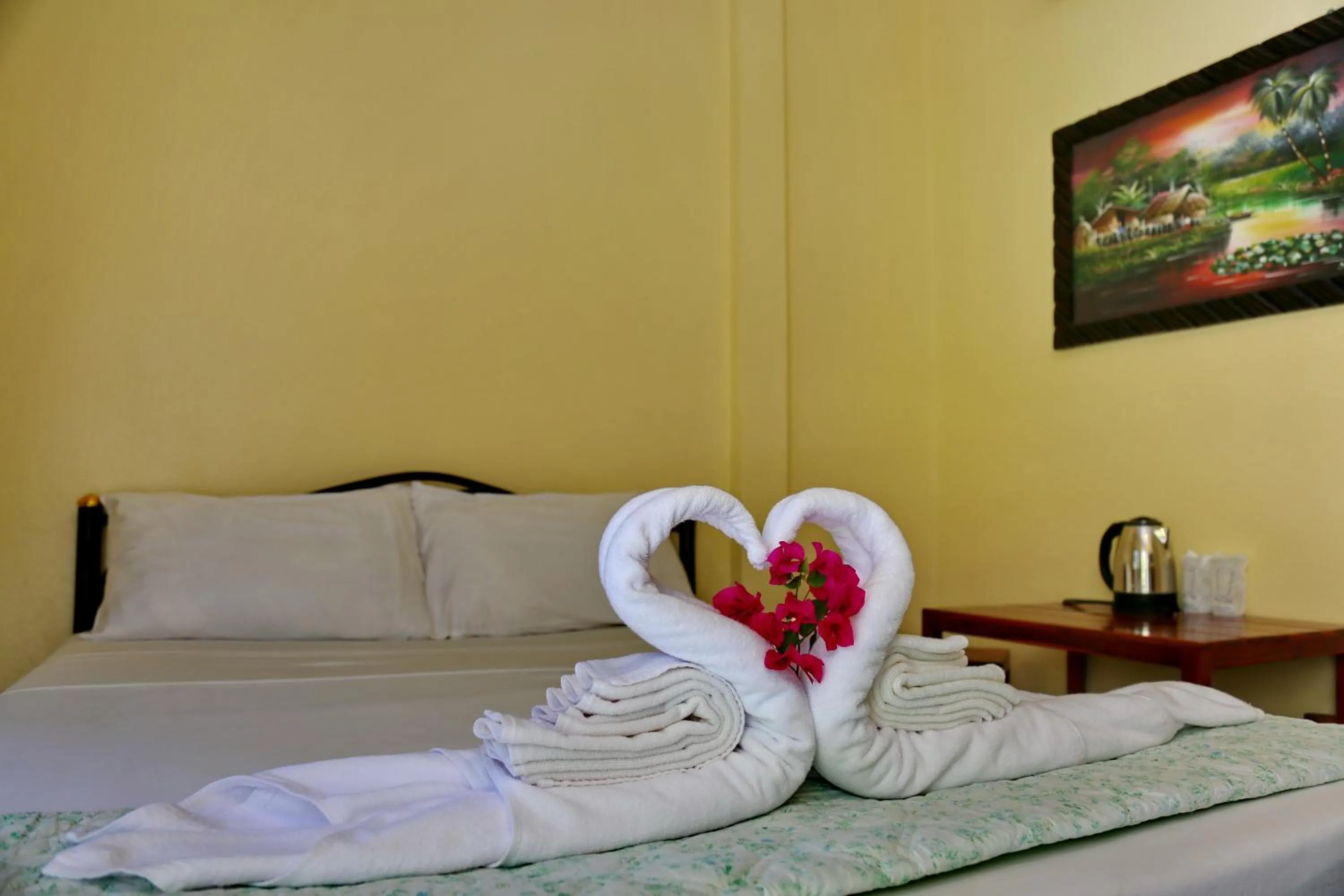 Bed in TP Hut Bungalows