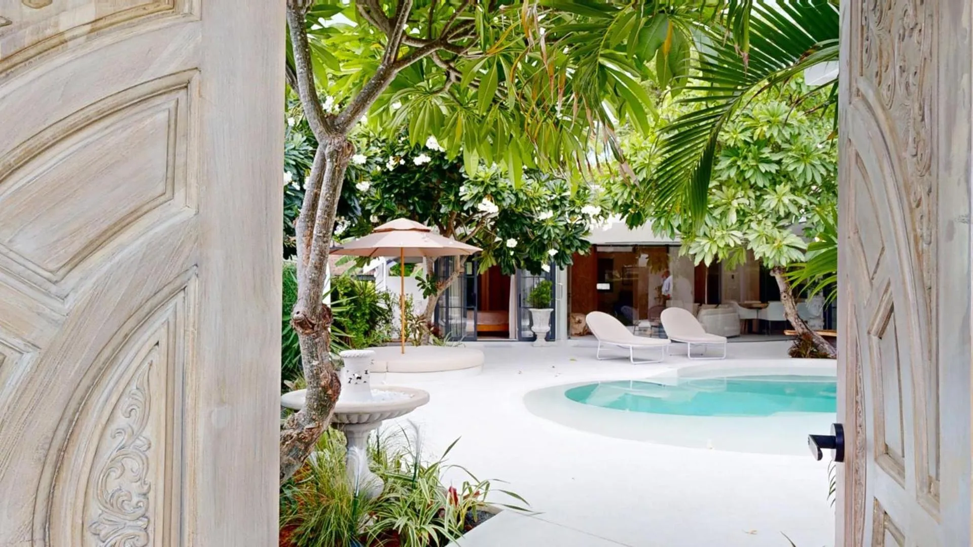 Swimming pool in Idyllic Samui Beach Villa Resort