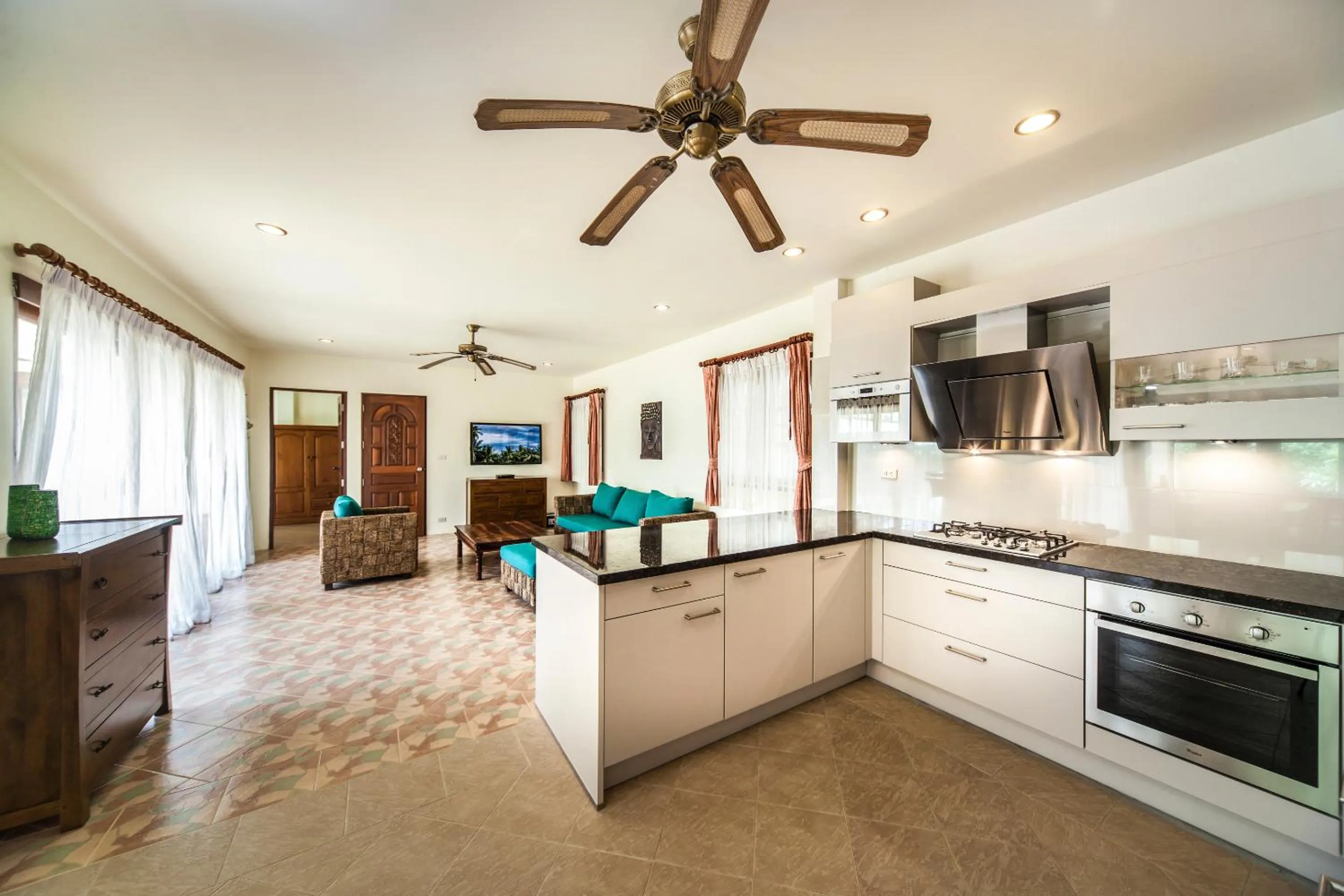 Kitchen or kitchenette in Idyllic Samui Beach Villa Resort