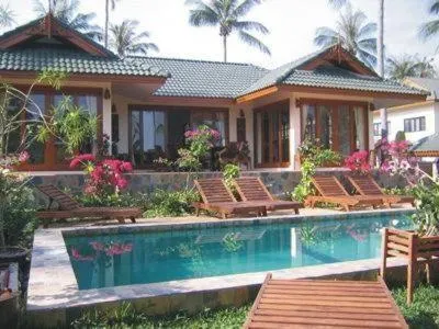 Idyllic Samui Beach Villa Resort