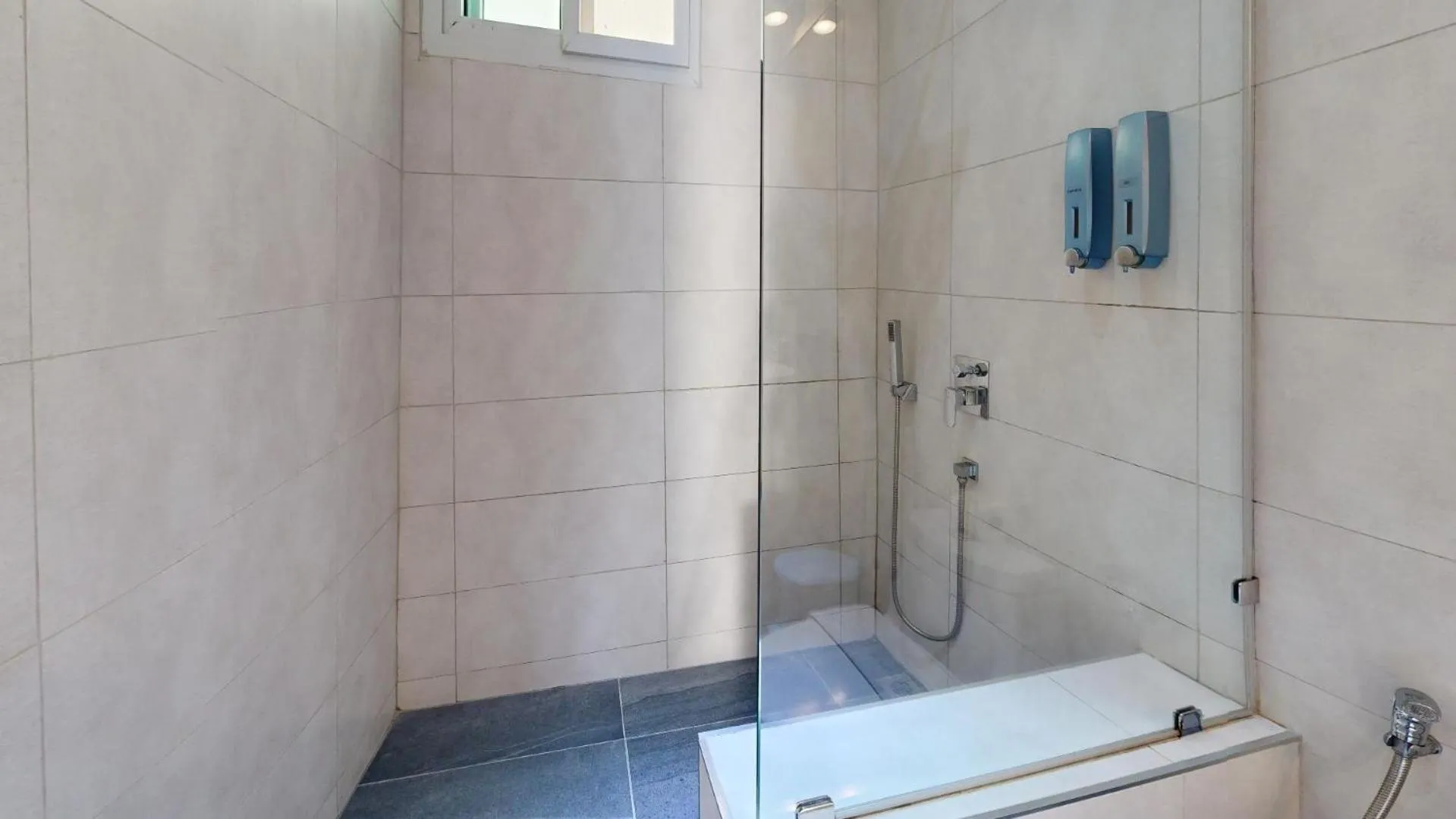 Bathroom in Idyllic Samui Beach Villa Resort