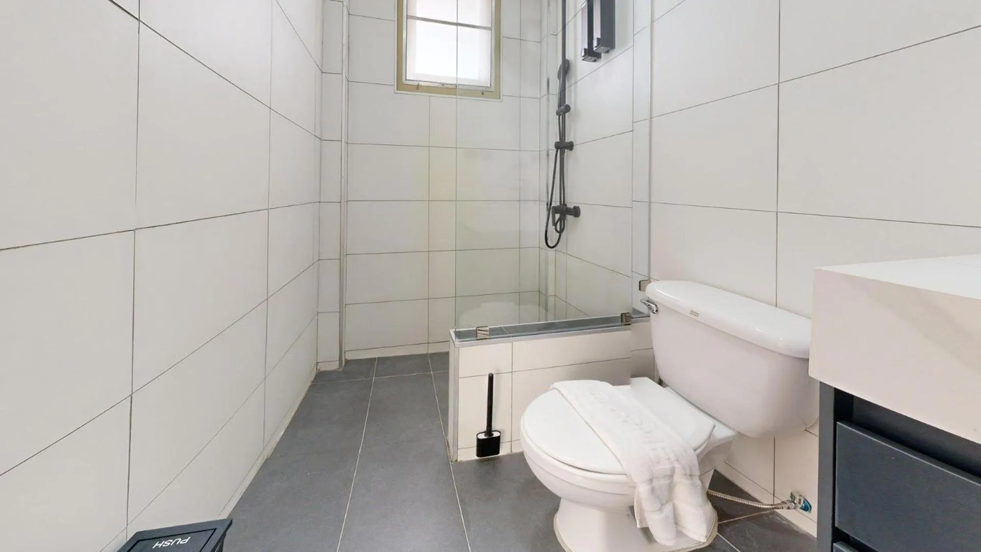 Bathroom in Idyllic Samui Beach Villa Resort