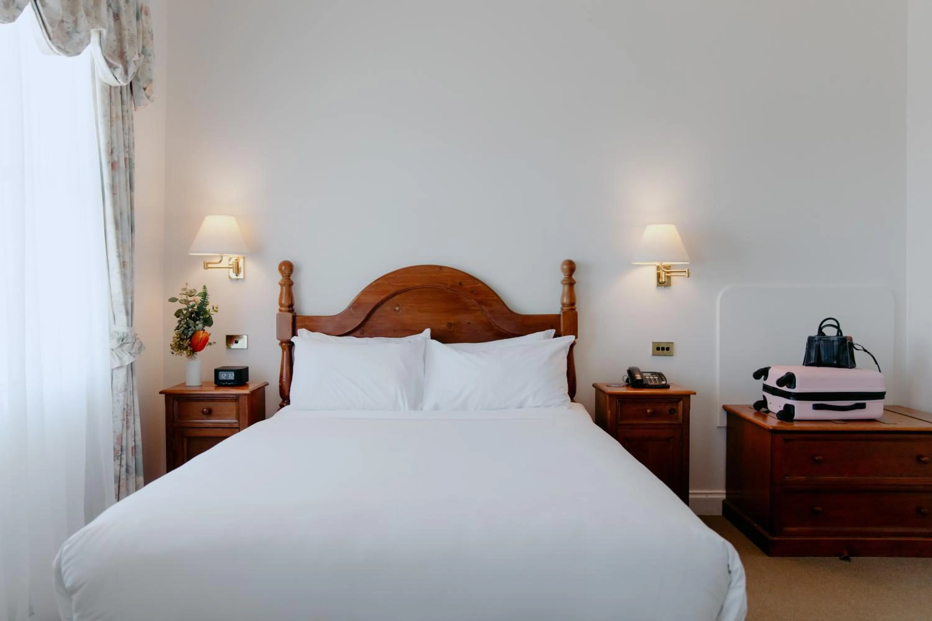 Bed in Mountain Heritage Hotel