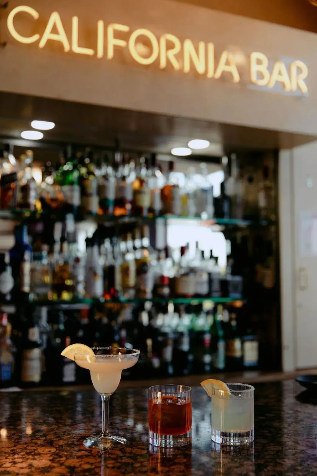 Lounge or bar in Mountain Heritage Hotel Lounge or bar in Mountain Heritage Hotel