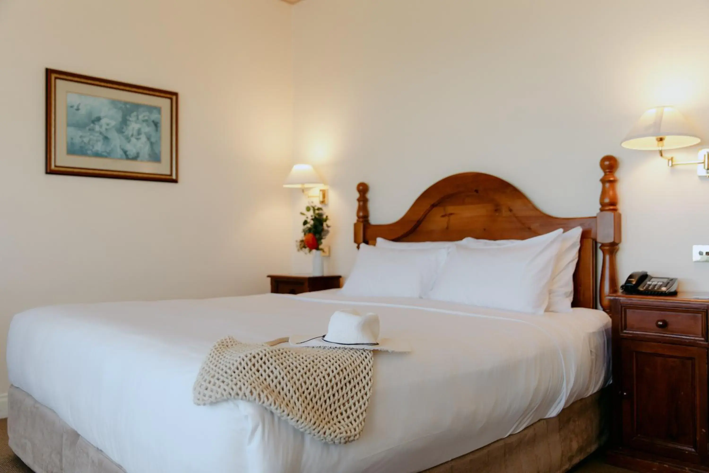 Bed in Mountain Heritage Hotel Bed in Mountain Heritage Hotel