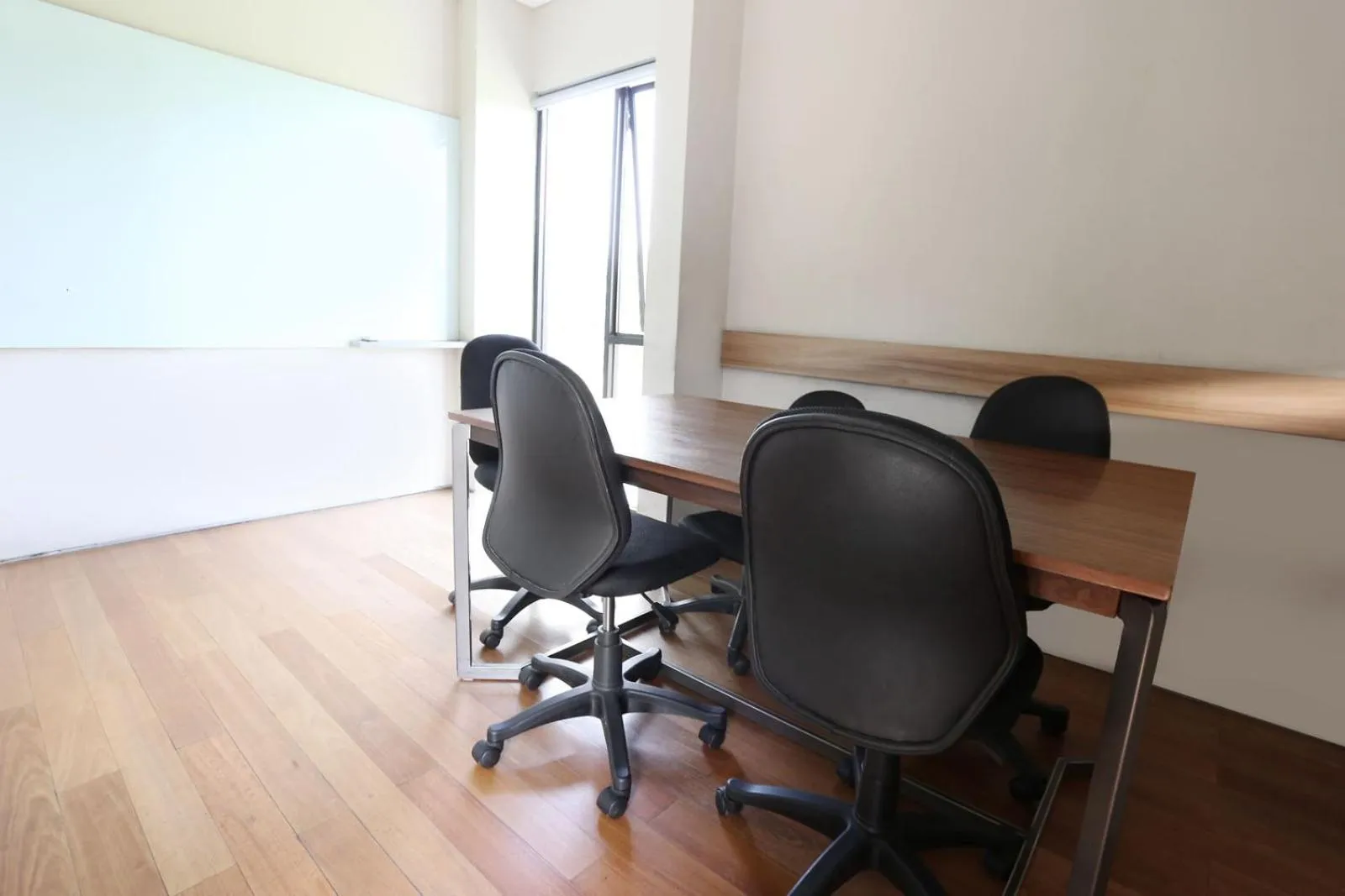 Restaurant/places to eat in M Pavilion - Lippo Karawaci