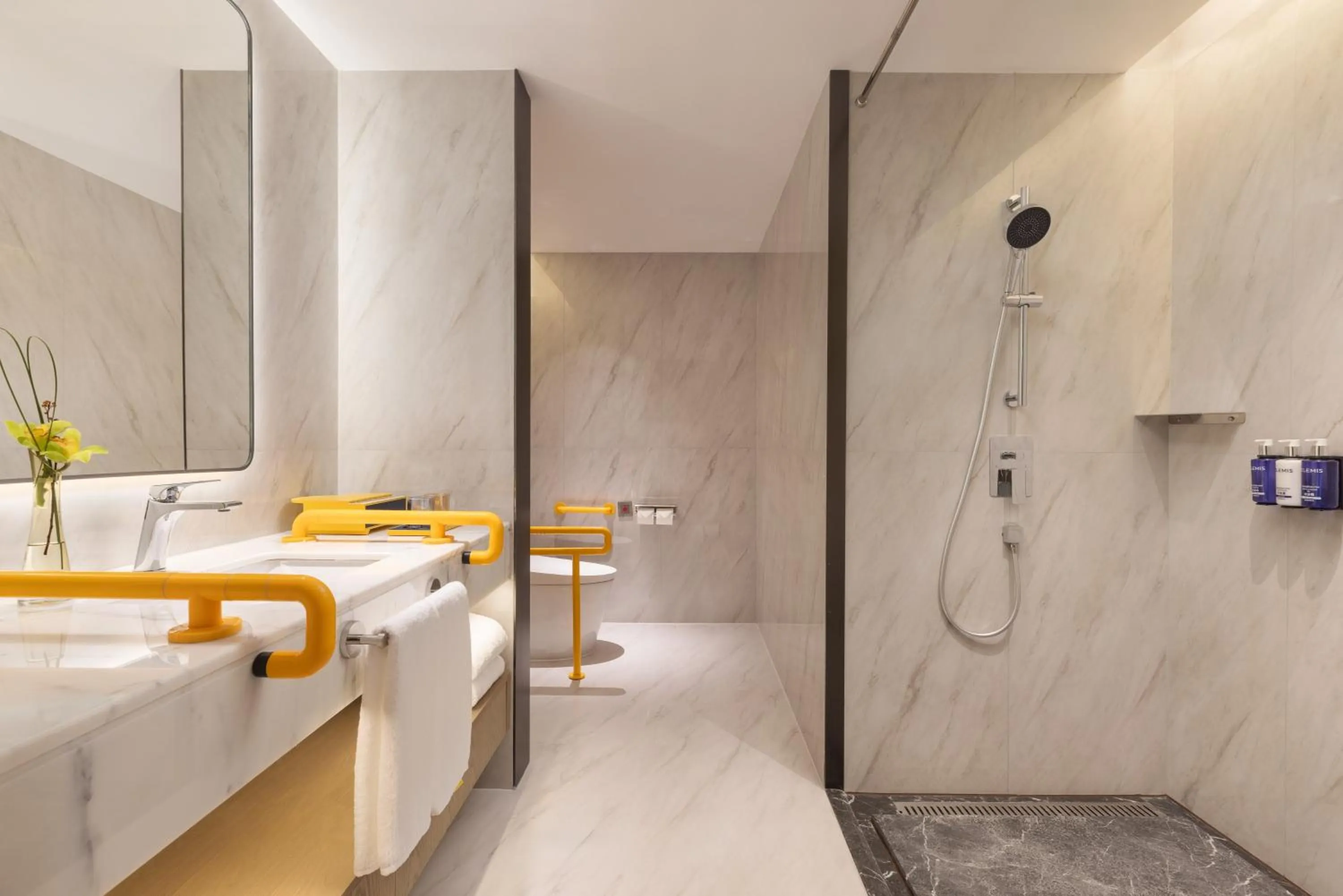 Photo of the whole room in voco Suzhou Guanqian Street by IHG