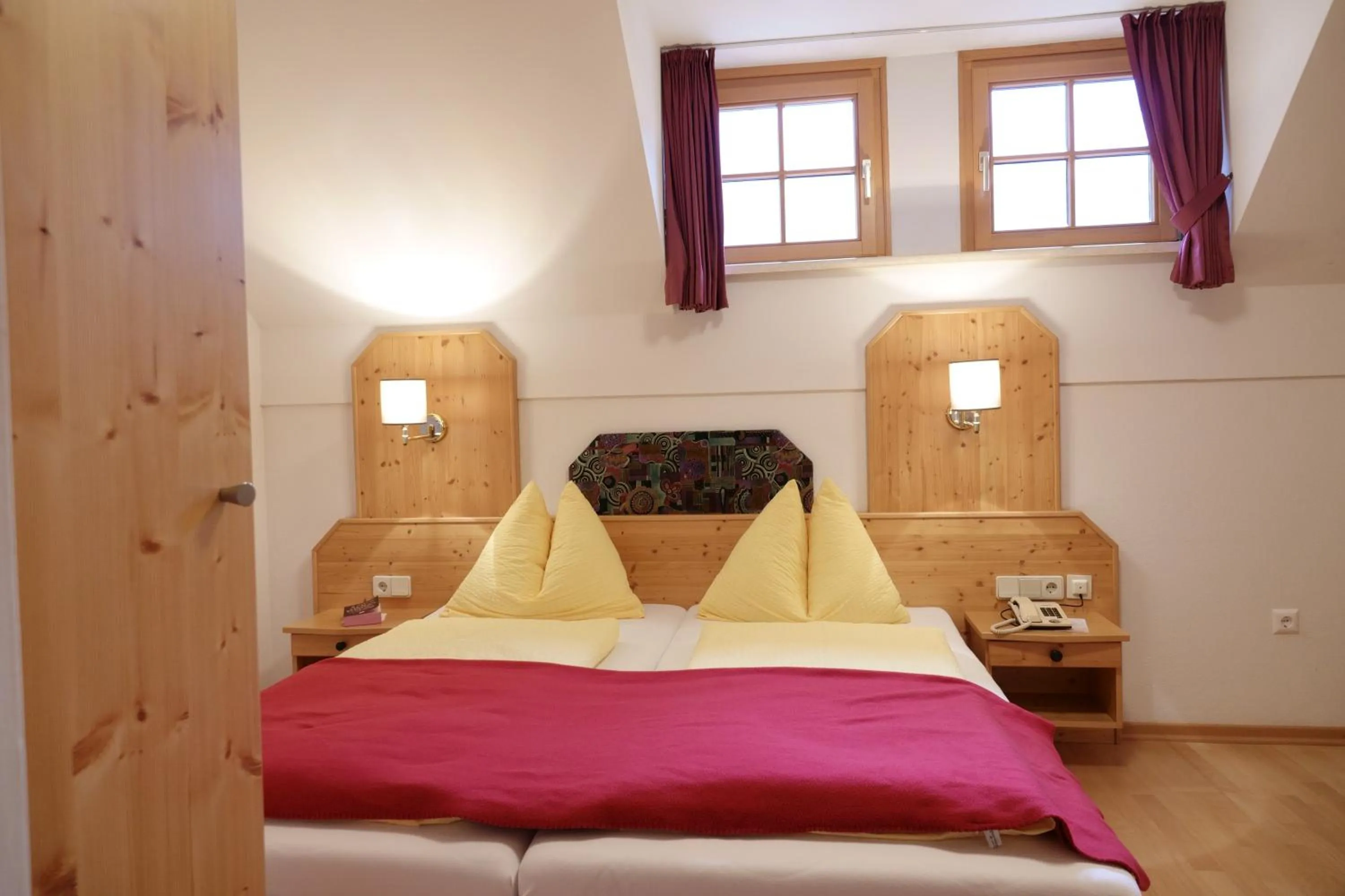 Bed in Hotel Malteinerhof