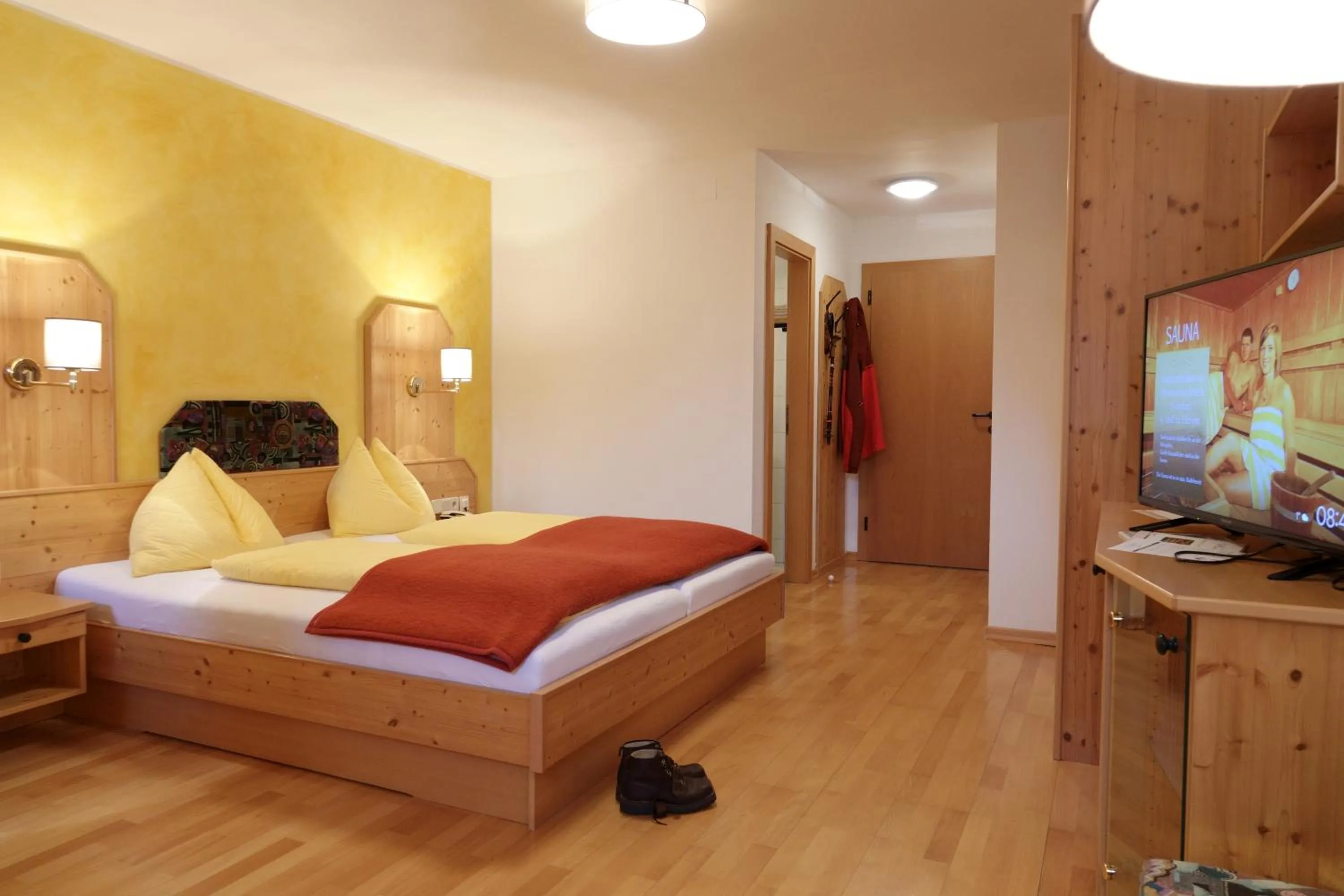 Bed in Hotel Malteinerhof