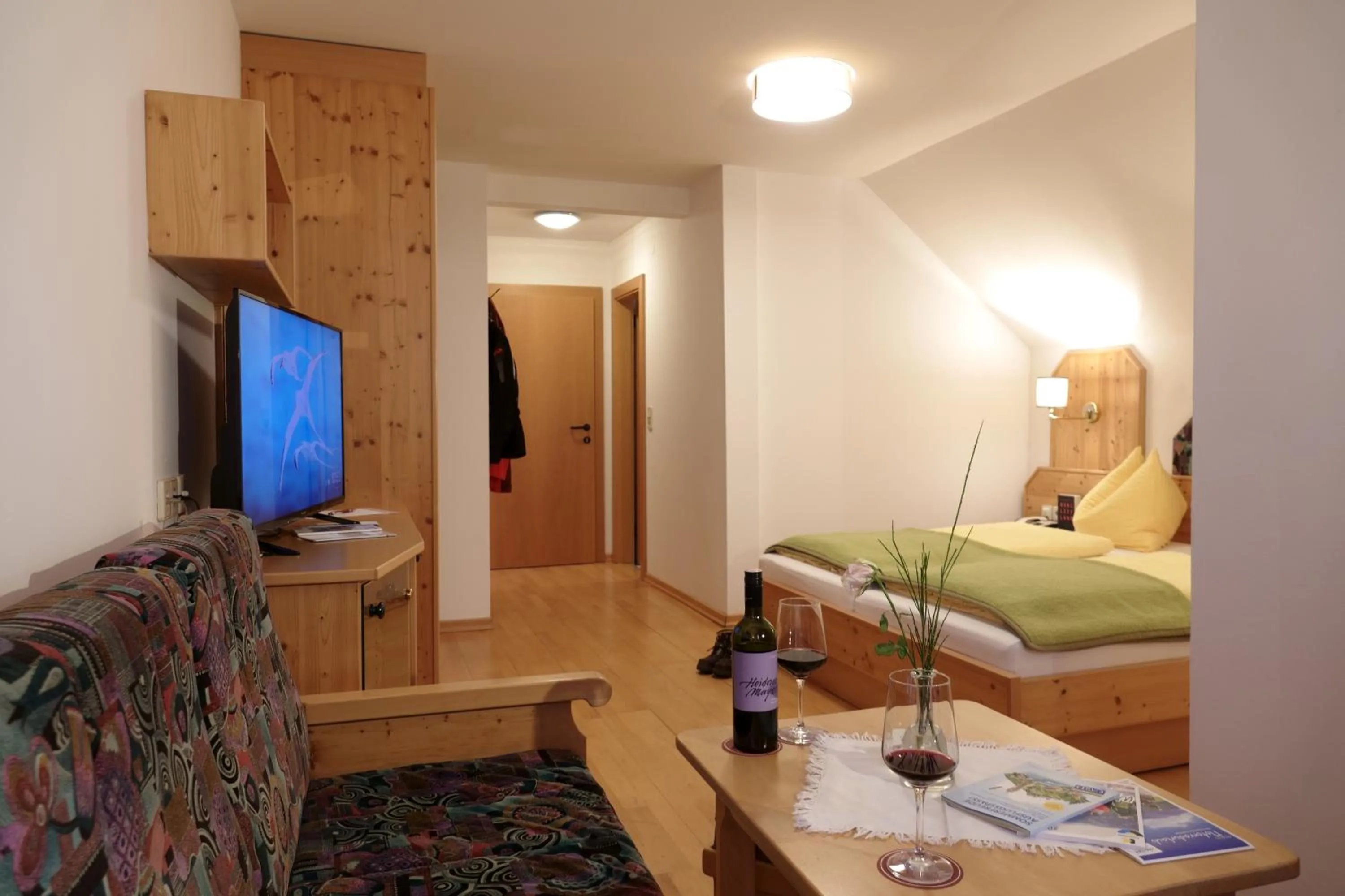 Bed in Hotel Malteinerhof