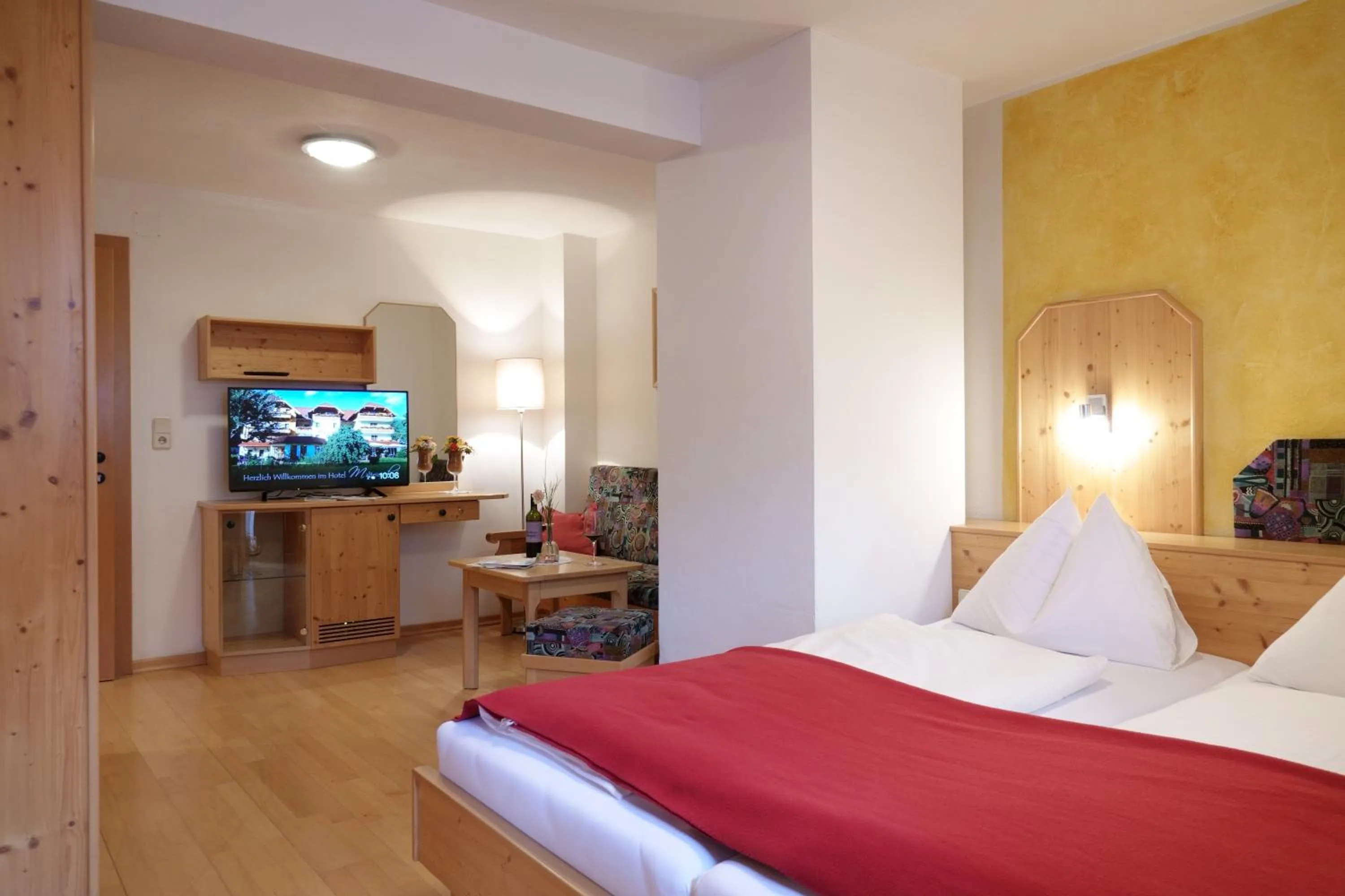 Bed in Hotel Malteinerhof