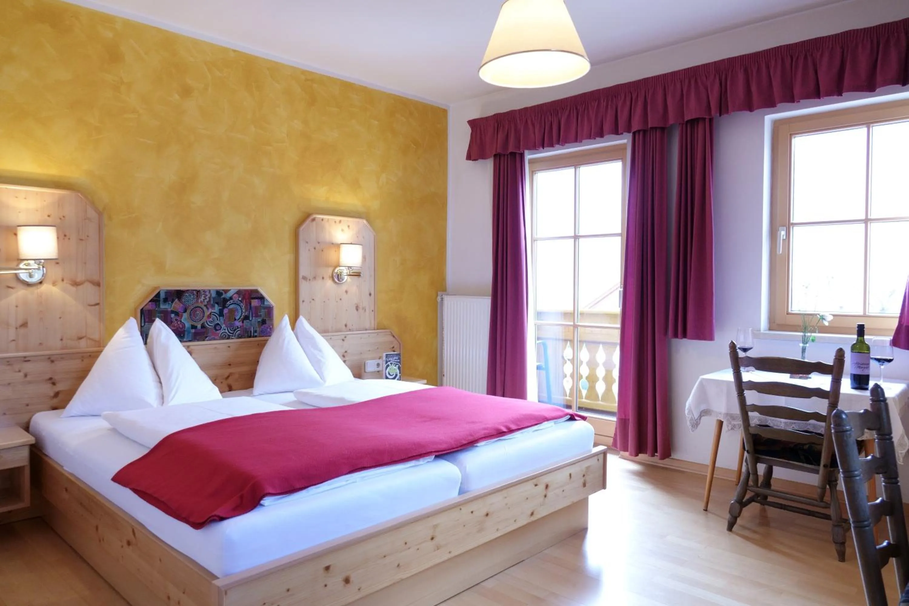 Bed in Hotel Malteinerhof