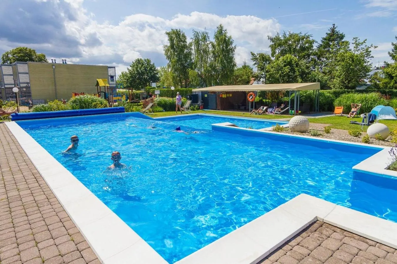 Garden in Domki Holenderskie Eden Resort & Spa