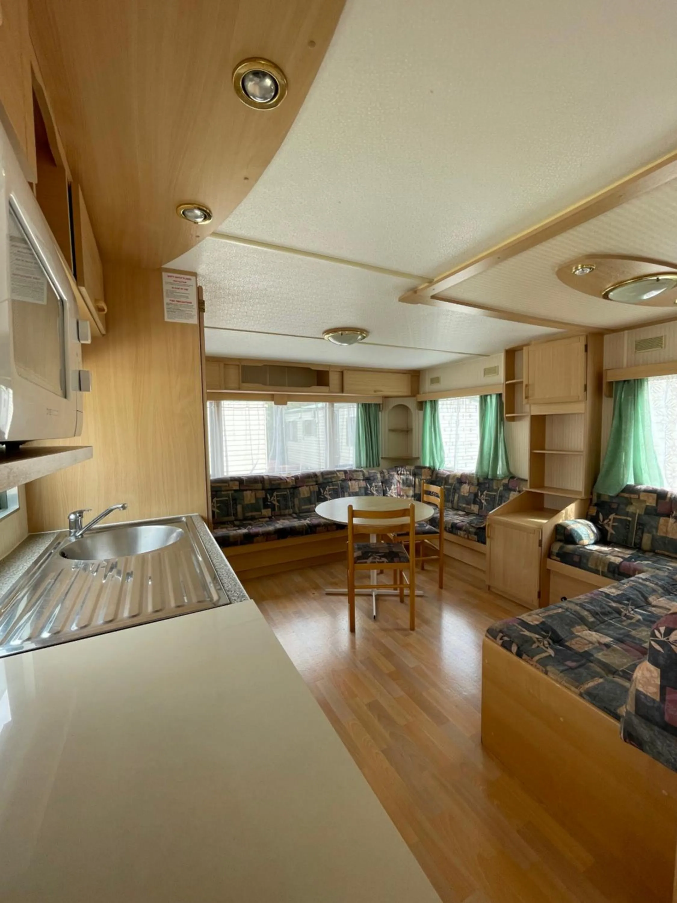 Kitchen or kitchenette in Domki Holenderskie Eden Resort & Spa