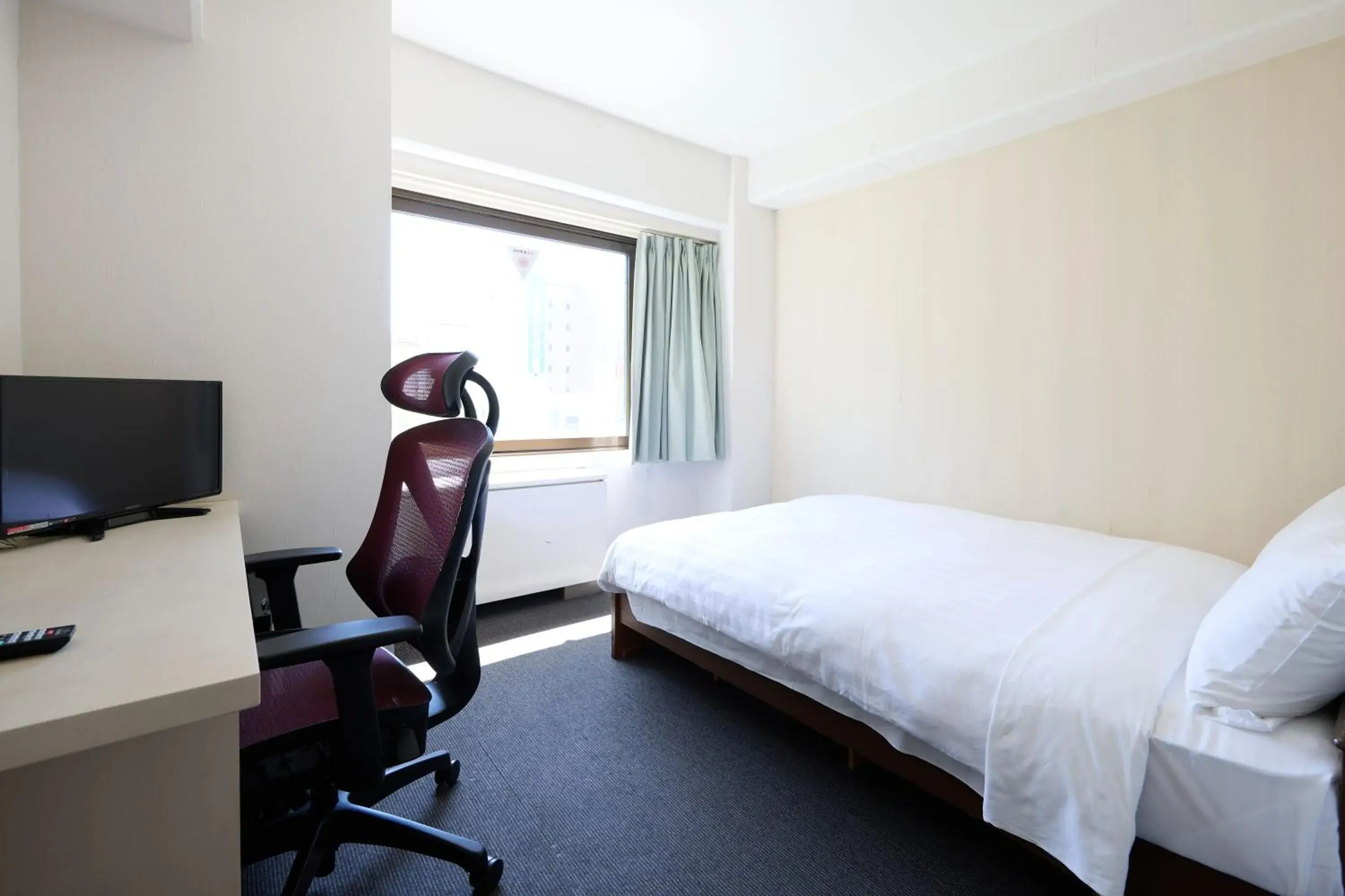 Photo of the whole room, Bed in Tabist HotelArflex Tokuyama Station Photo of the whole room, Bed in Tabist HotelArflex Tokuyama Station