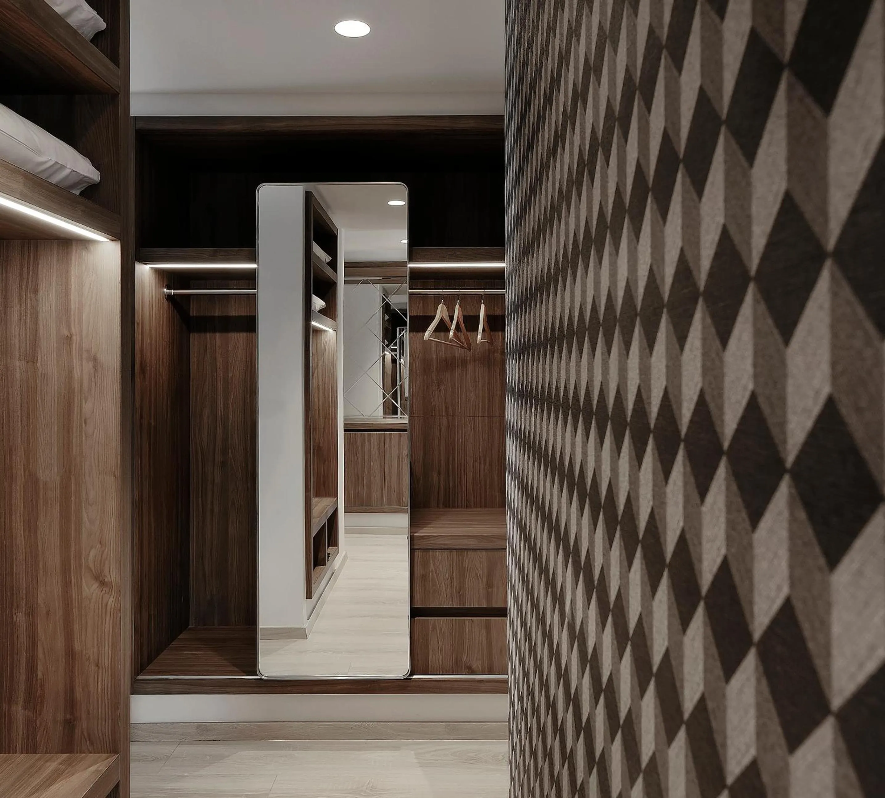 wardrobe in Evridiki