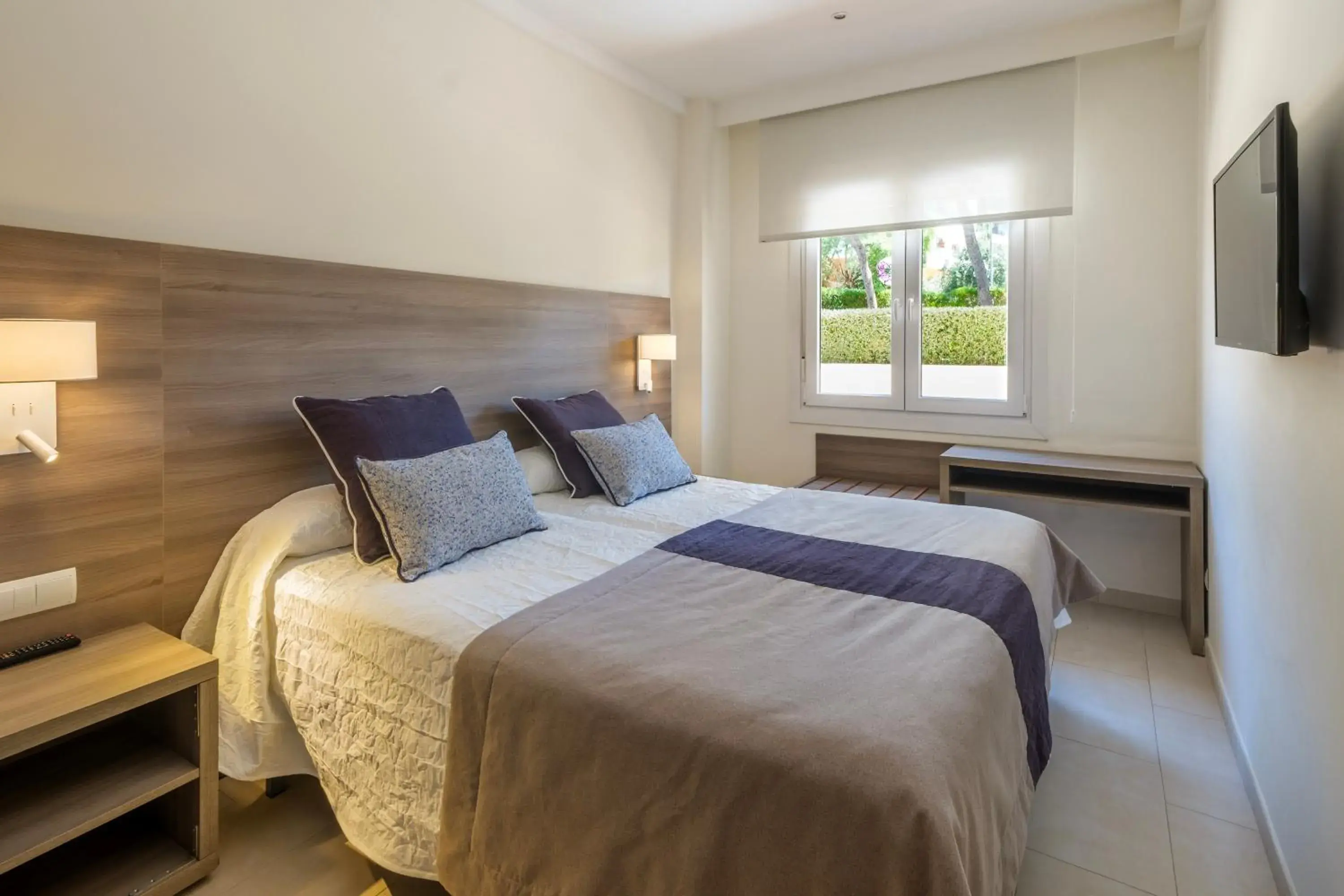 Bedroom, Bed in Cabot Tres Torres Apartamentos Bedroom, Bed in Cabot Tres Torres Apartamentos