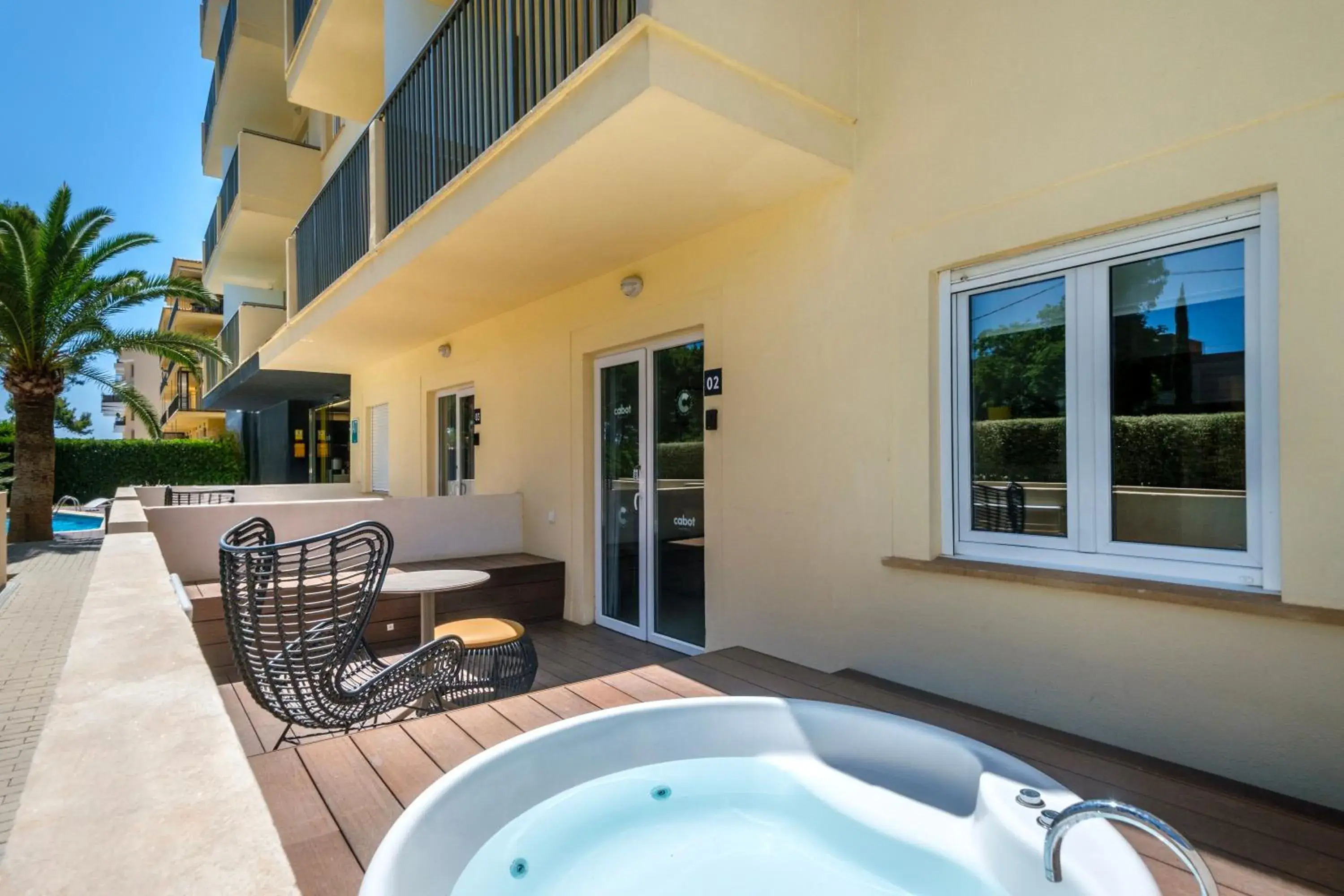 Balcony/Terrace in Cabot Tres Torres Apartamentos Balcony/Terrace in Cabot Tres Torres Apartamentos