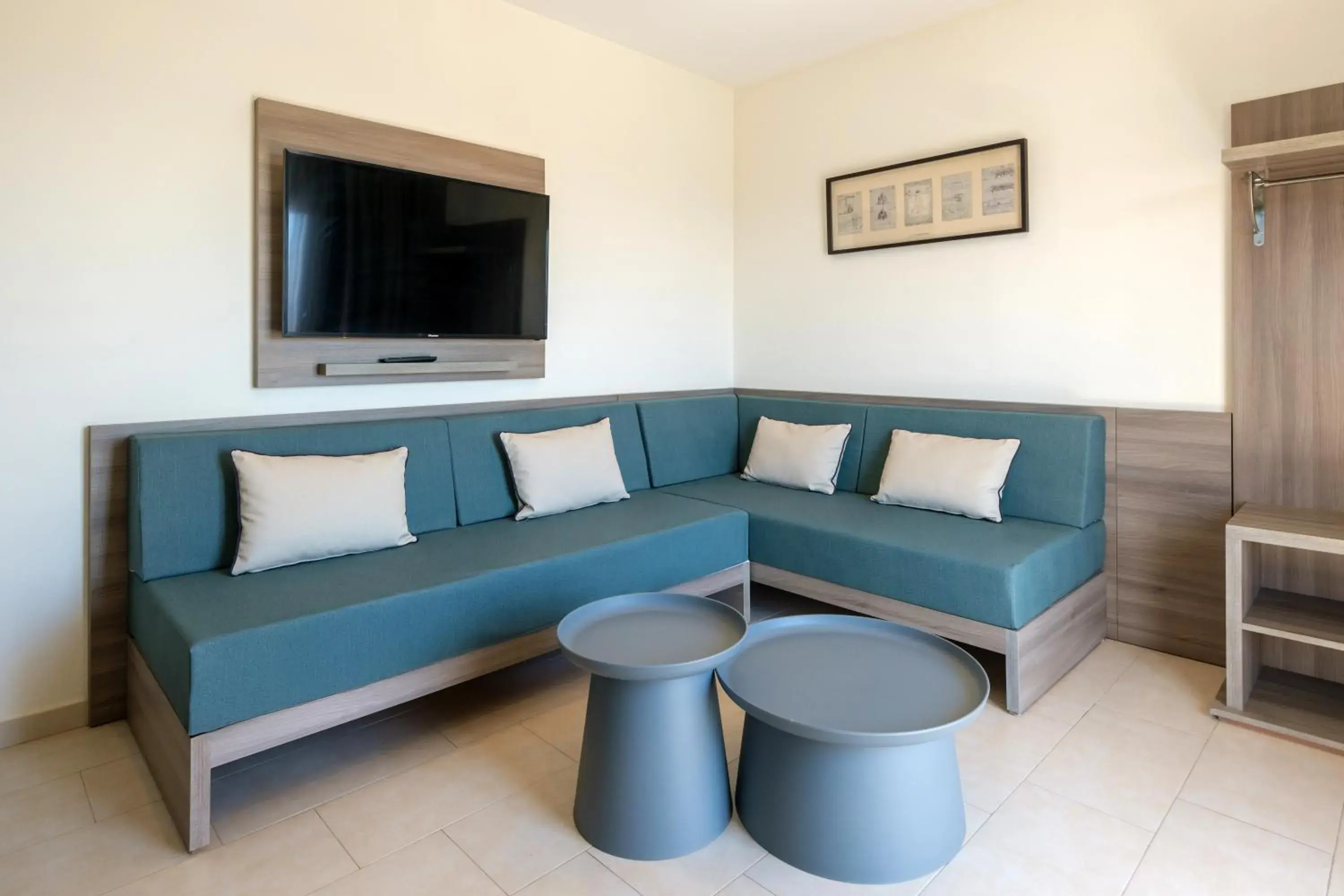 Living room in Cabot Tres Torres Apartamentos Living room in Cabot Tres Torres Apartamentos