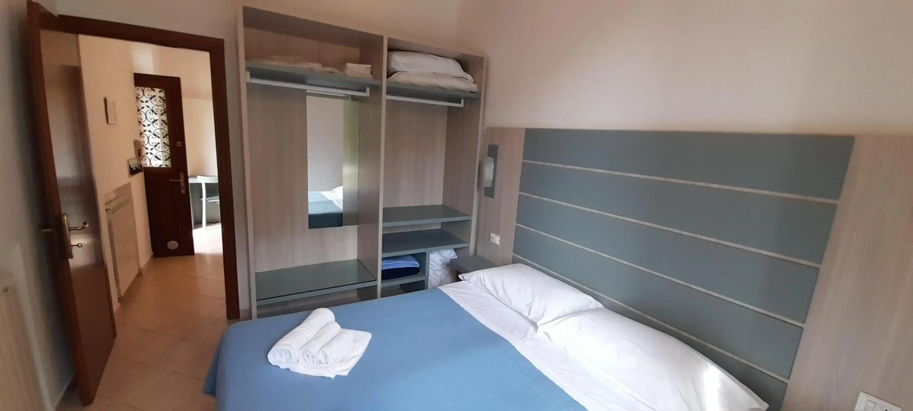 Bed in Hotel Villa Argentina Bed in Hotel Villa Argentina