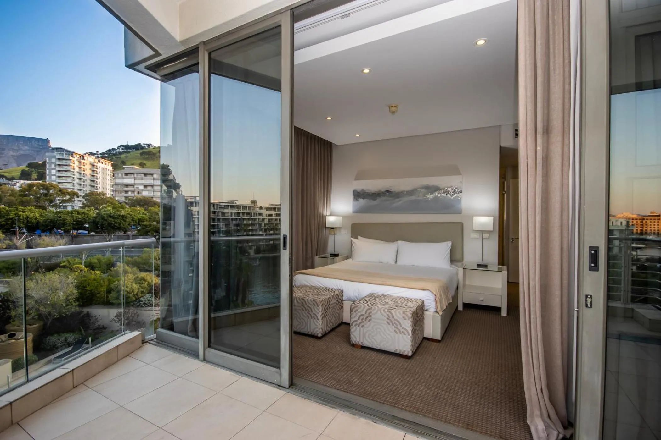 Balcony/Terrace, Bed in Lawhill Luxury Apartments - V & A Waterfront