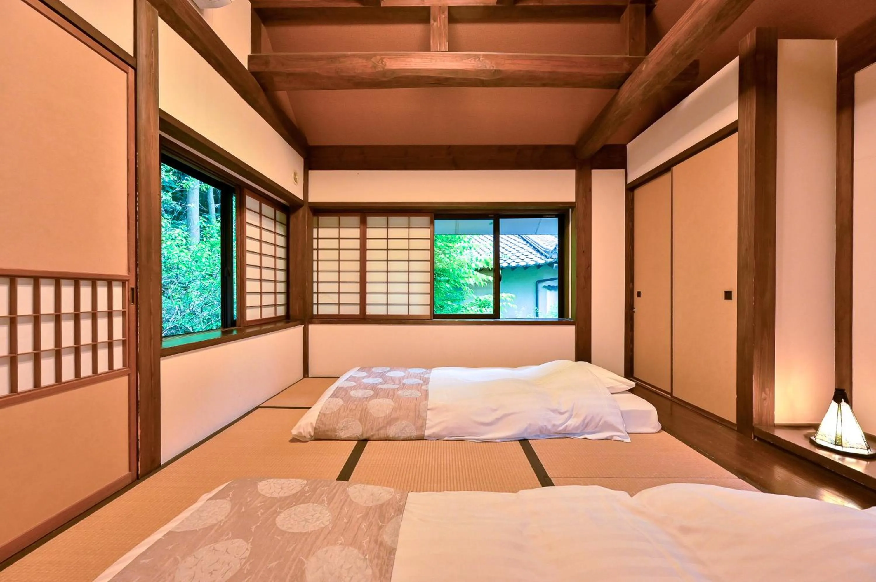 Bedroom, Bed in Ikkoten