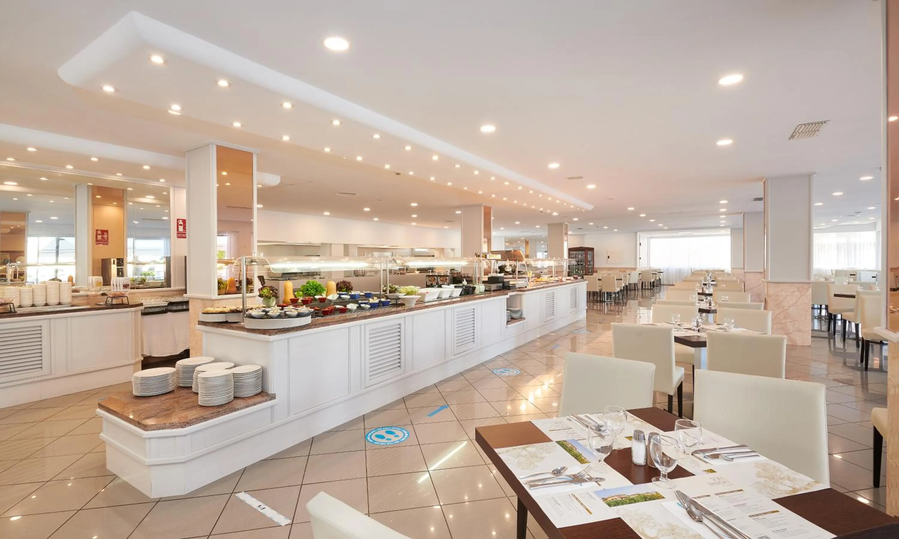 Restaurant/places to eat in Grupotel Alcudia Suite