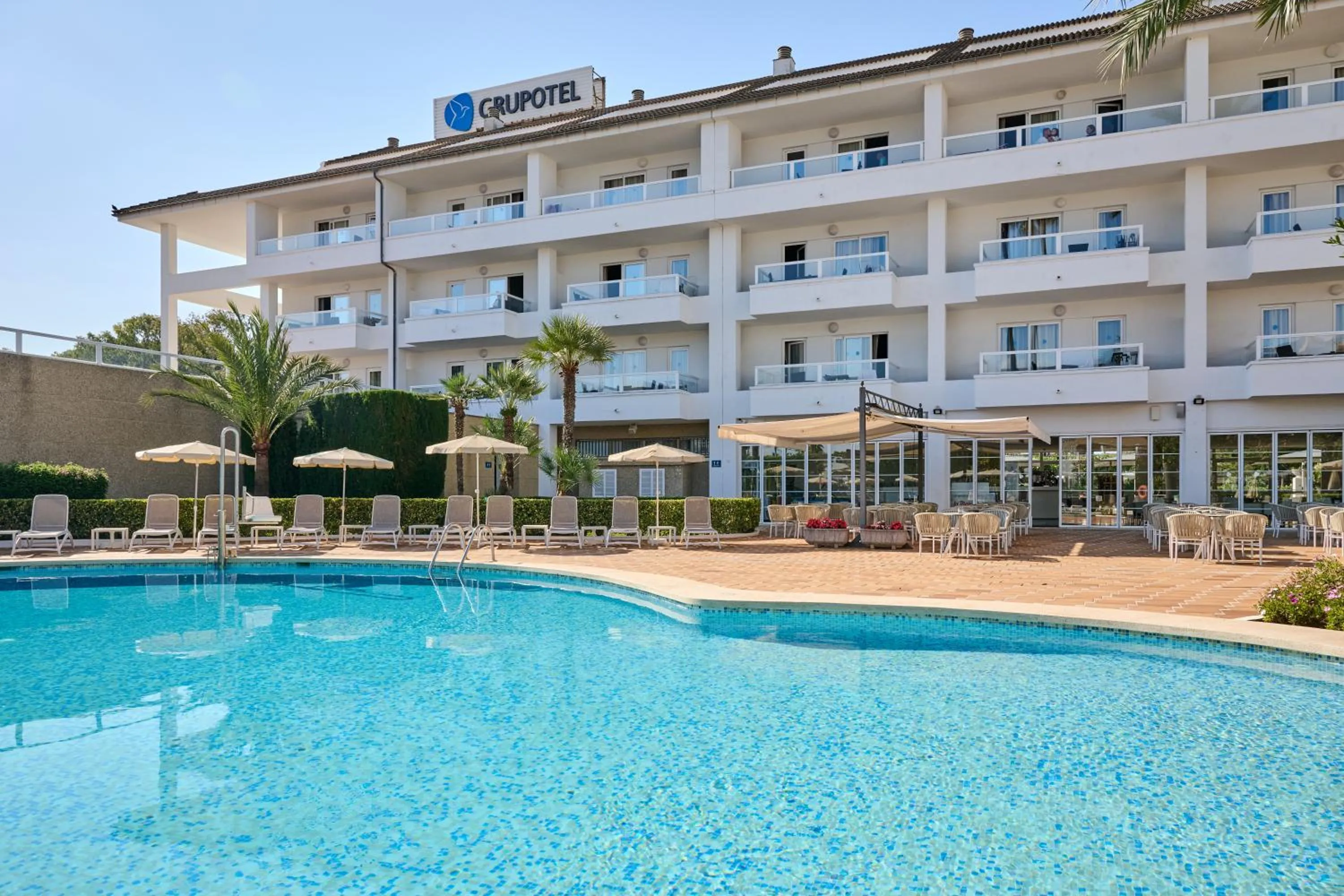 Property building in Grupotel Alcudia Suite