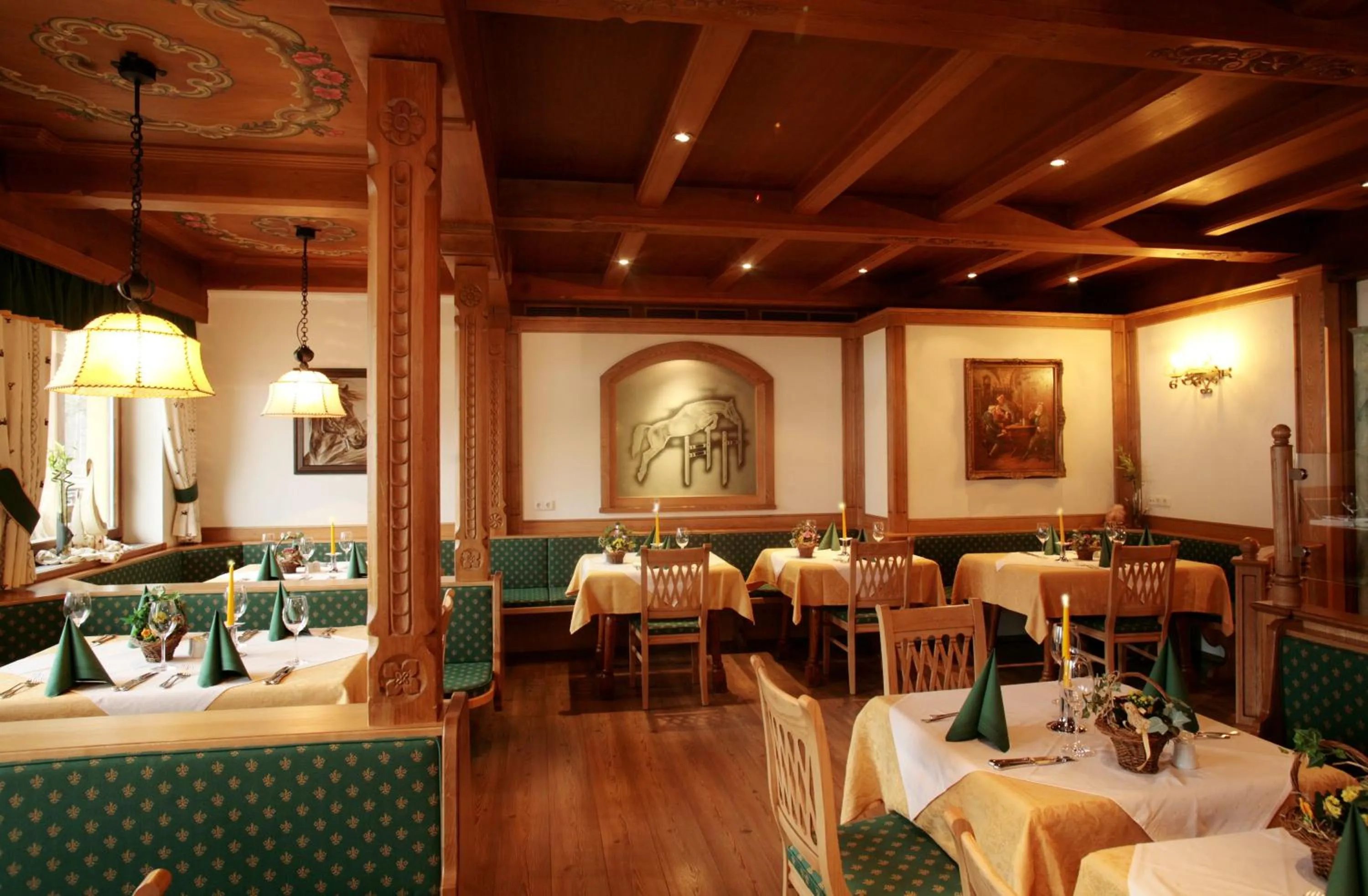 Restaurant/places to eat in Landhotel Strasserwirt