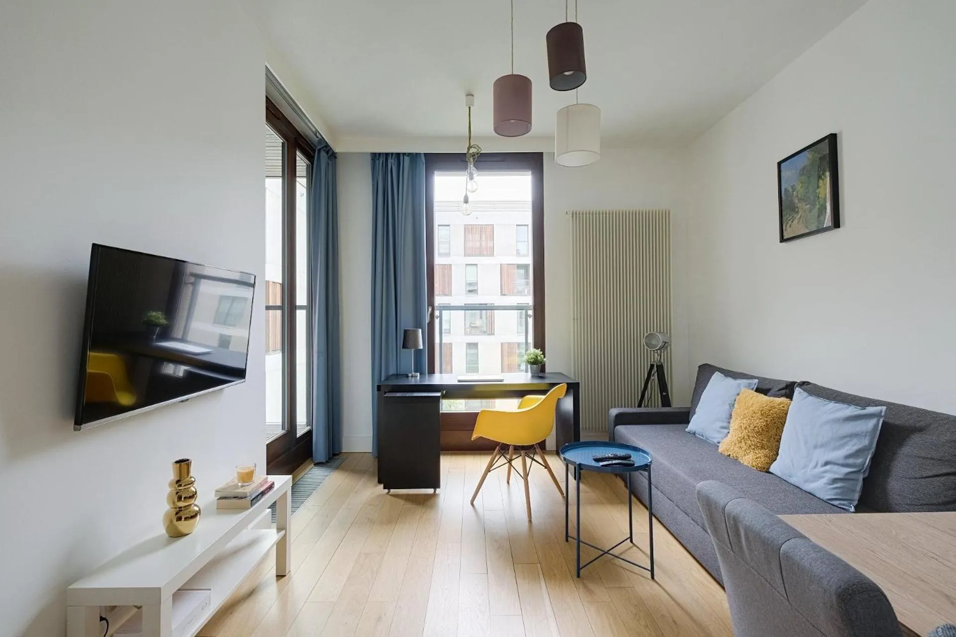 Living room in ApartHotel Kolejowa Apartamenty