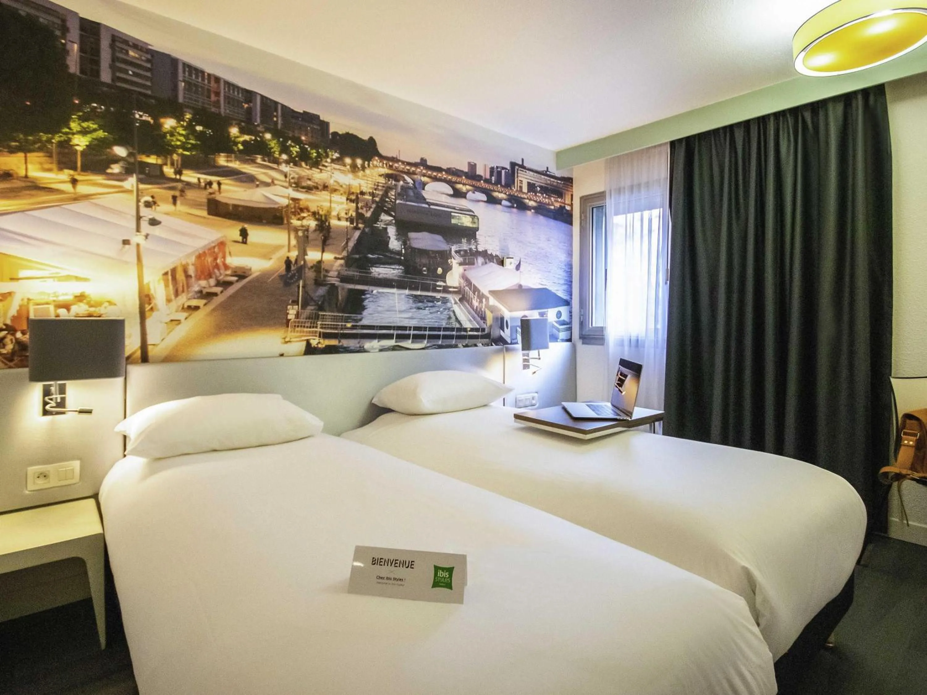 Bedroom, Bed in ibis Styles Paris Tolbiac Bibliotheque