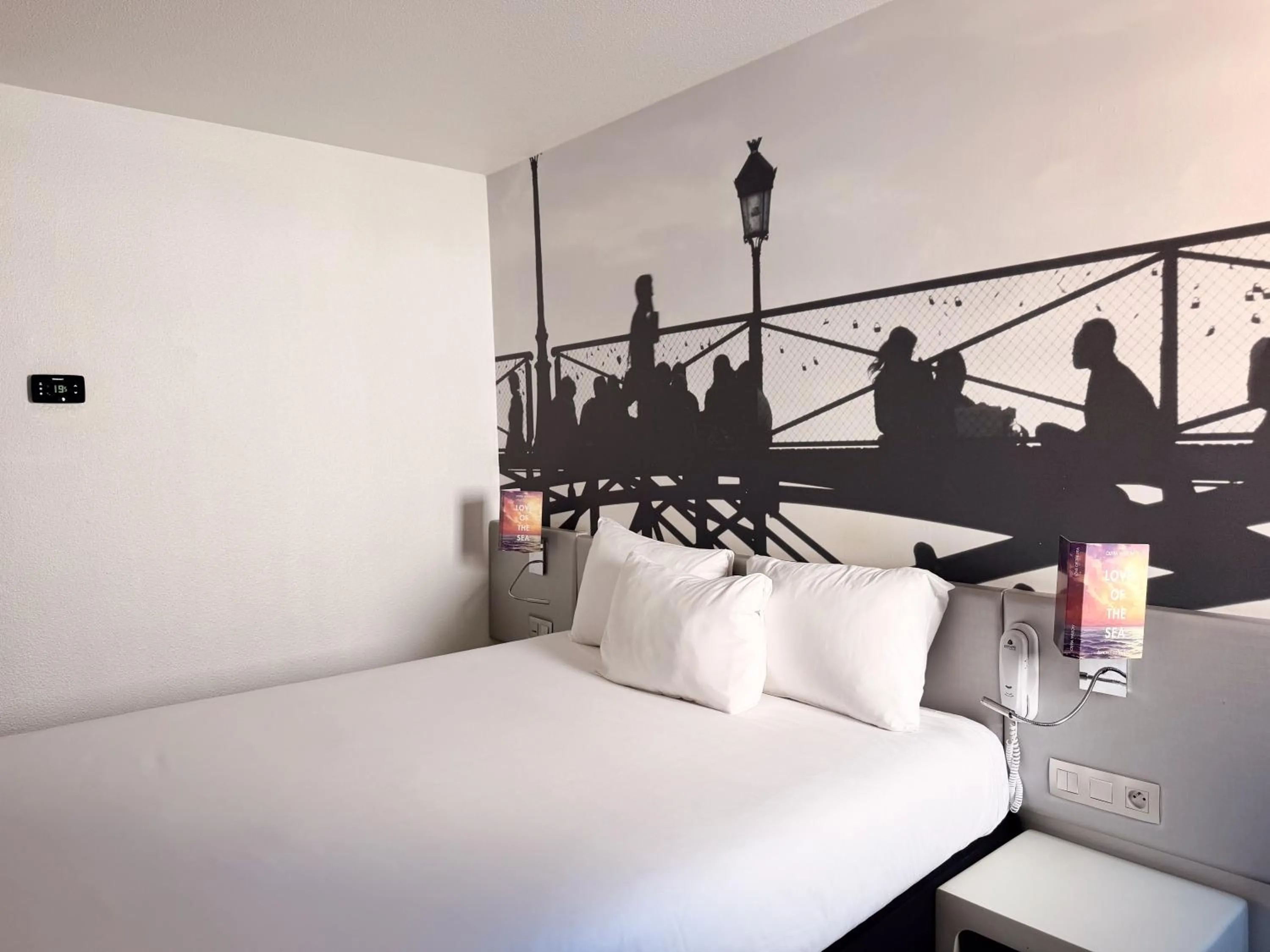 Photo of the whole room, Bed in ibis Styles Paris Tolbiac Bibliotheque