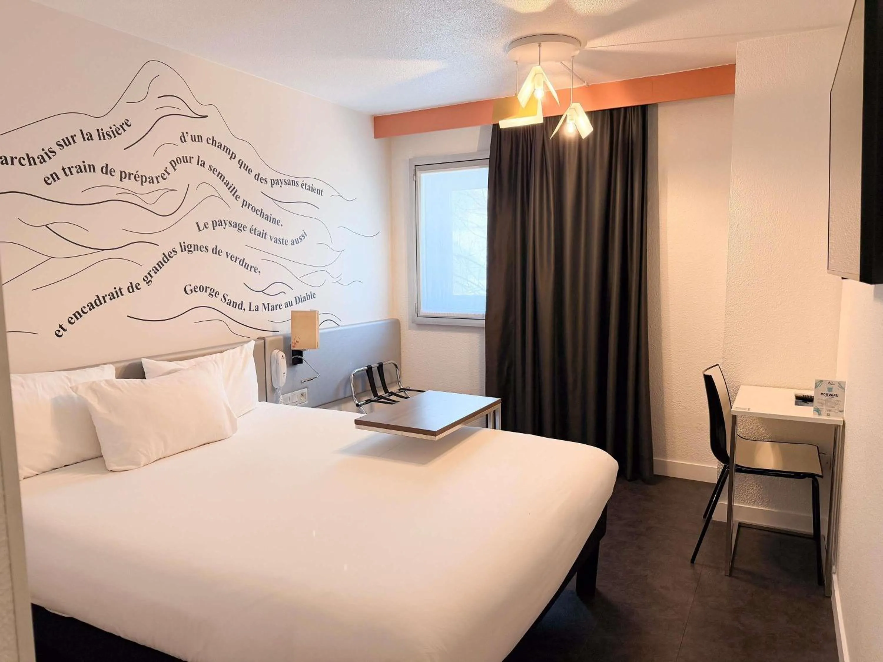 Bedroom, Bed in ibis Styles Paris Tolbiac Bibliotheque
