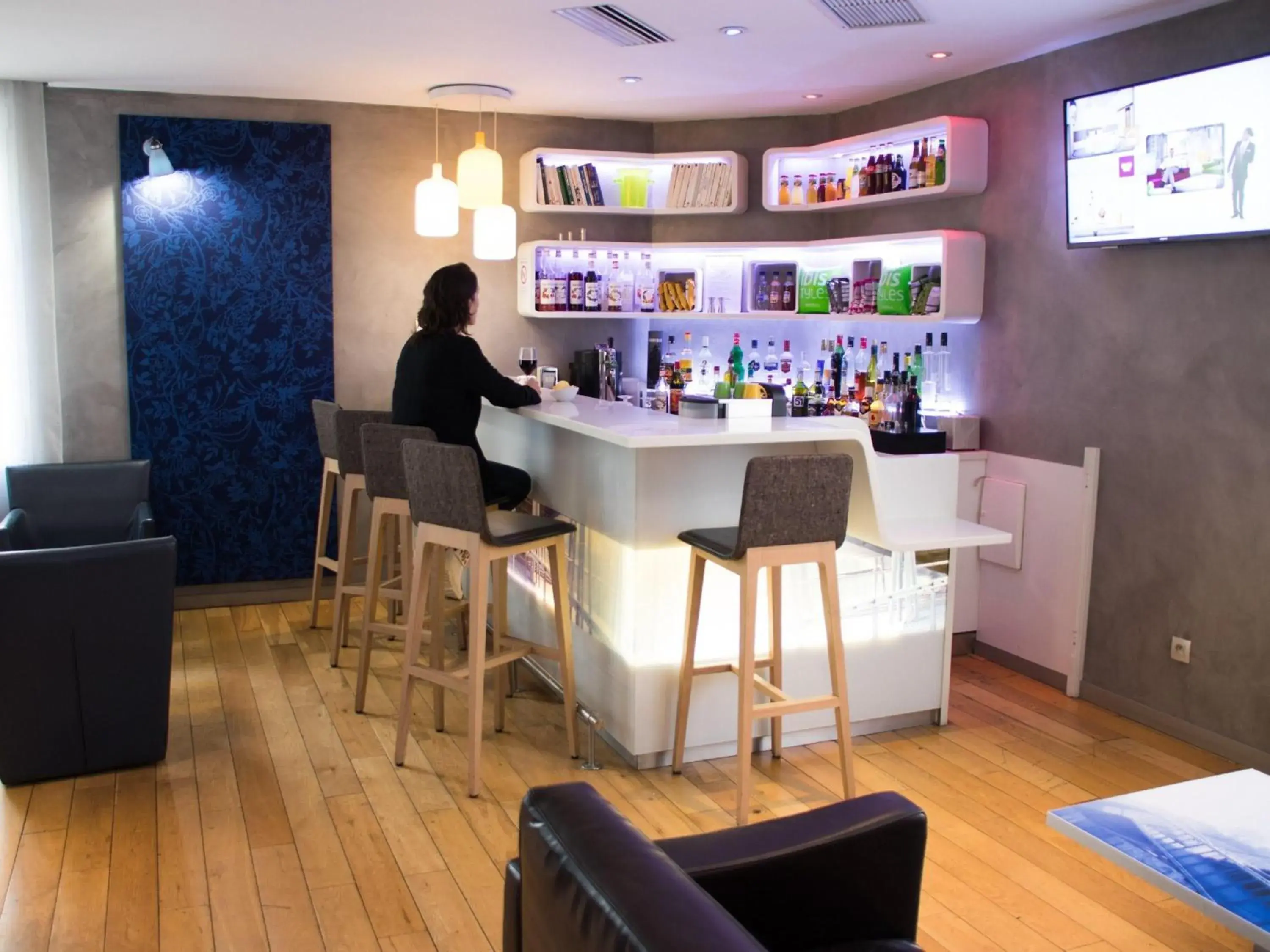 Lounge or bar in ibis Styles Paris Tolbiac Bibliotheque Lounge or bar in ibis Styles Paris Tolbiac Bibliotheque