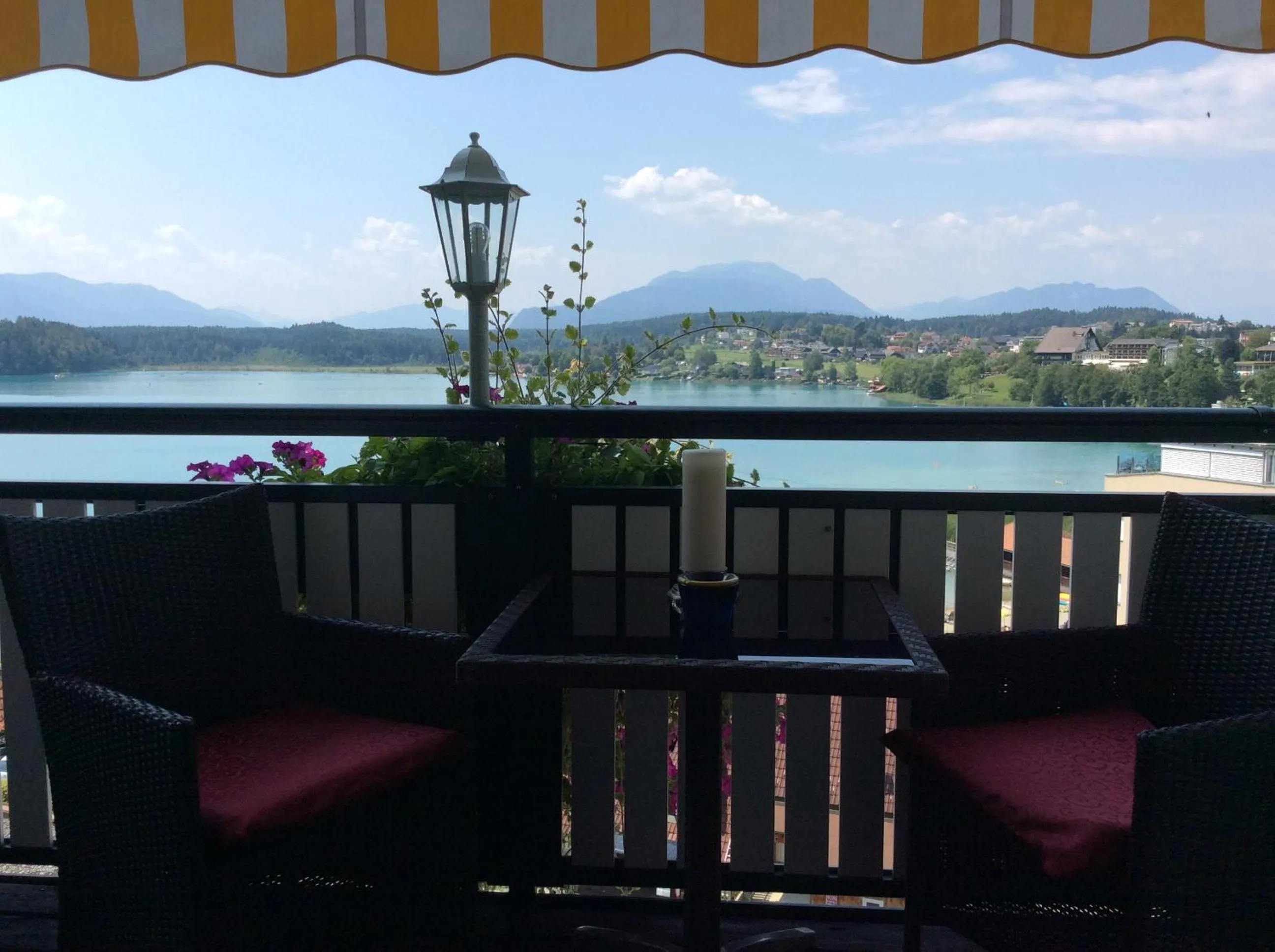 Lake view in Villa Desiree - Hotel Garni - Adults Only