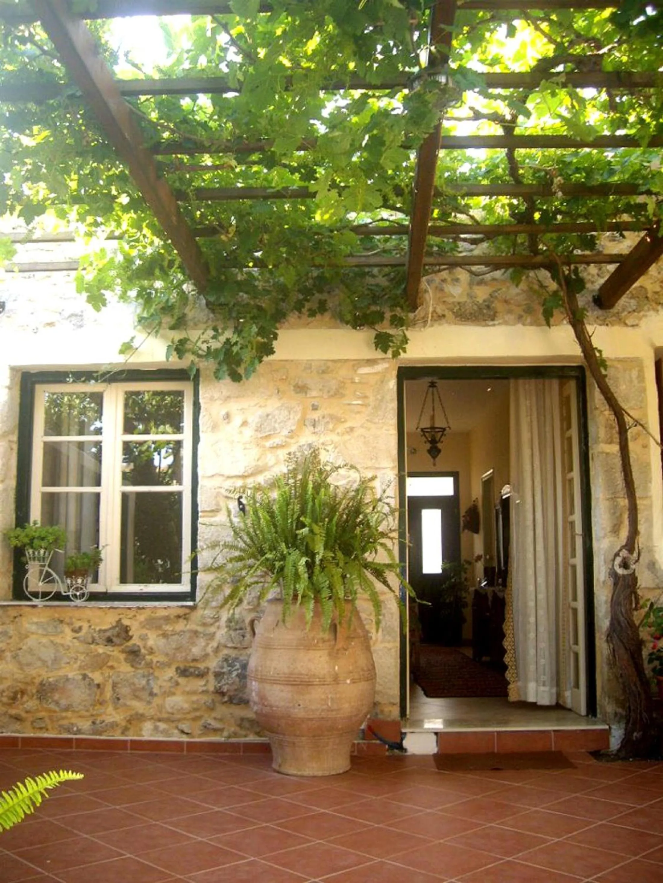 Balcony/Terrace in Hariklia Rent Rooms