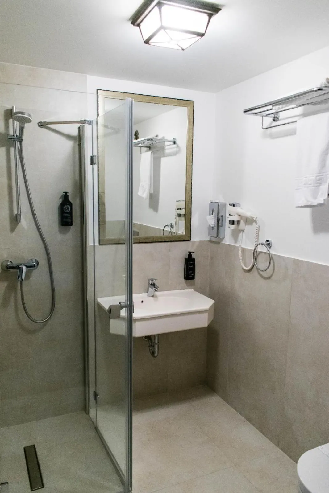 Bathroom in Hotel Gradina Morii