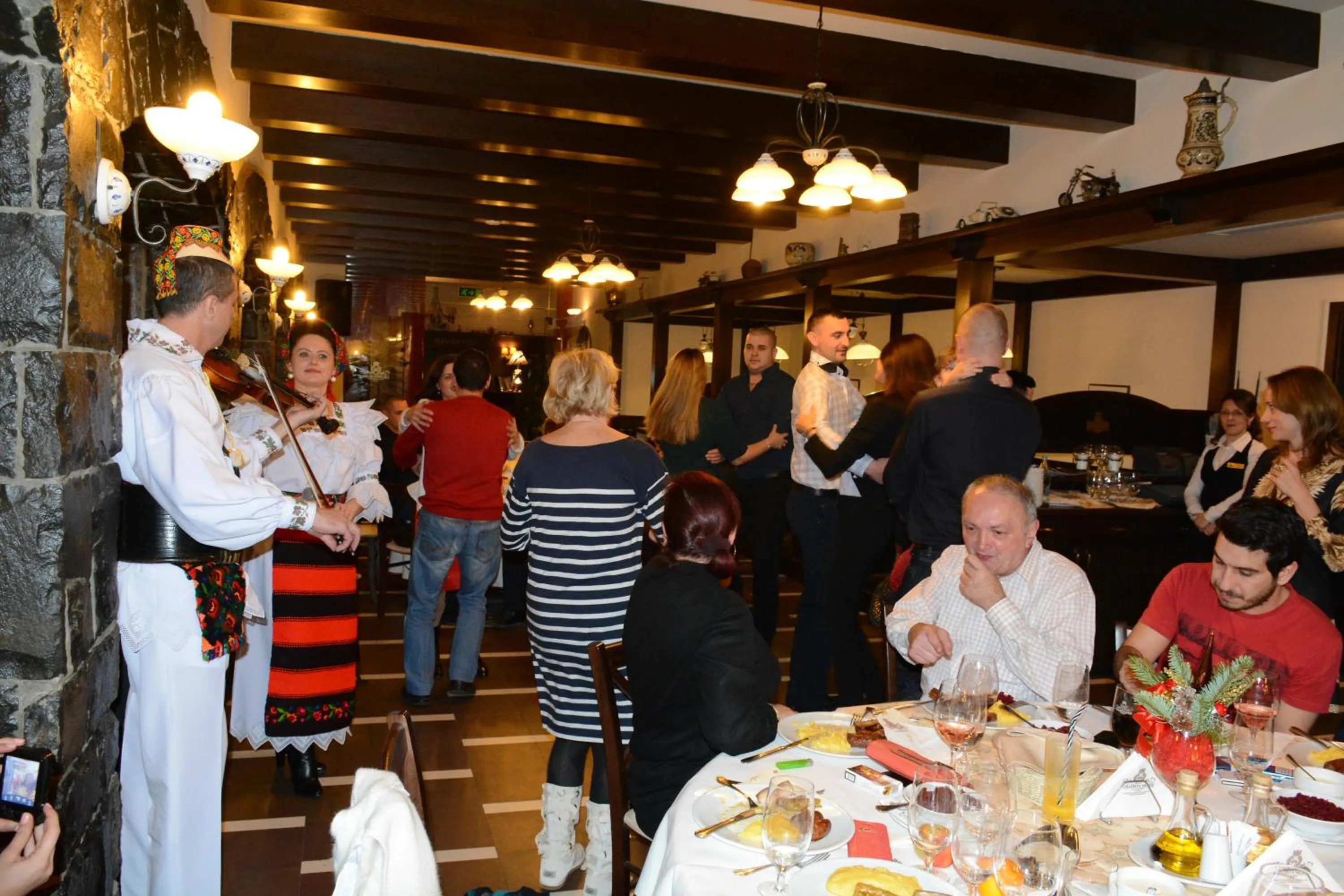 Restaurant/places to eat in Hotel Gradina Morii