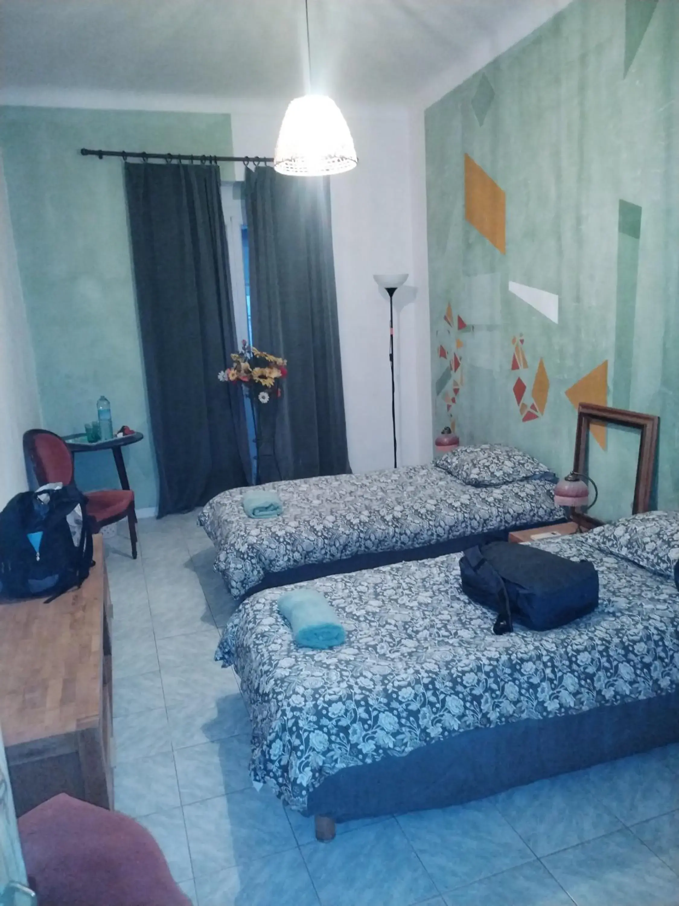 Standard Twin Room with Shared Bathroom in Chez Brigitte Guesthouse Standard Twin Room with Shared Bathroom in Chez Brigitte Guesthouse