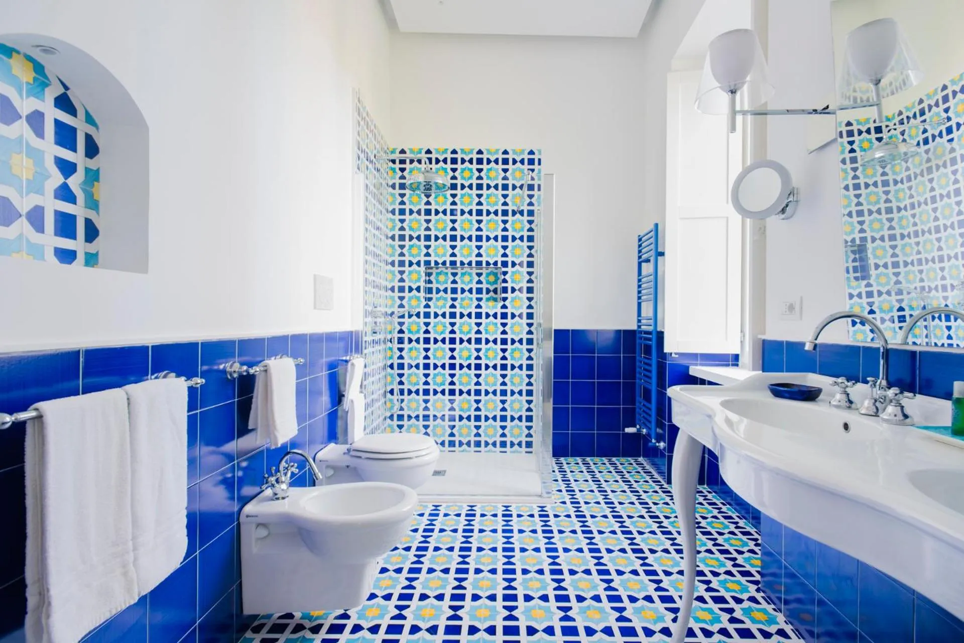 Bathroom in Relais Correale Rooms & Garden