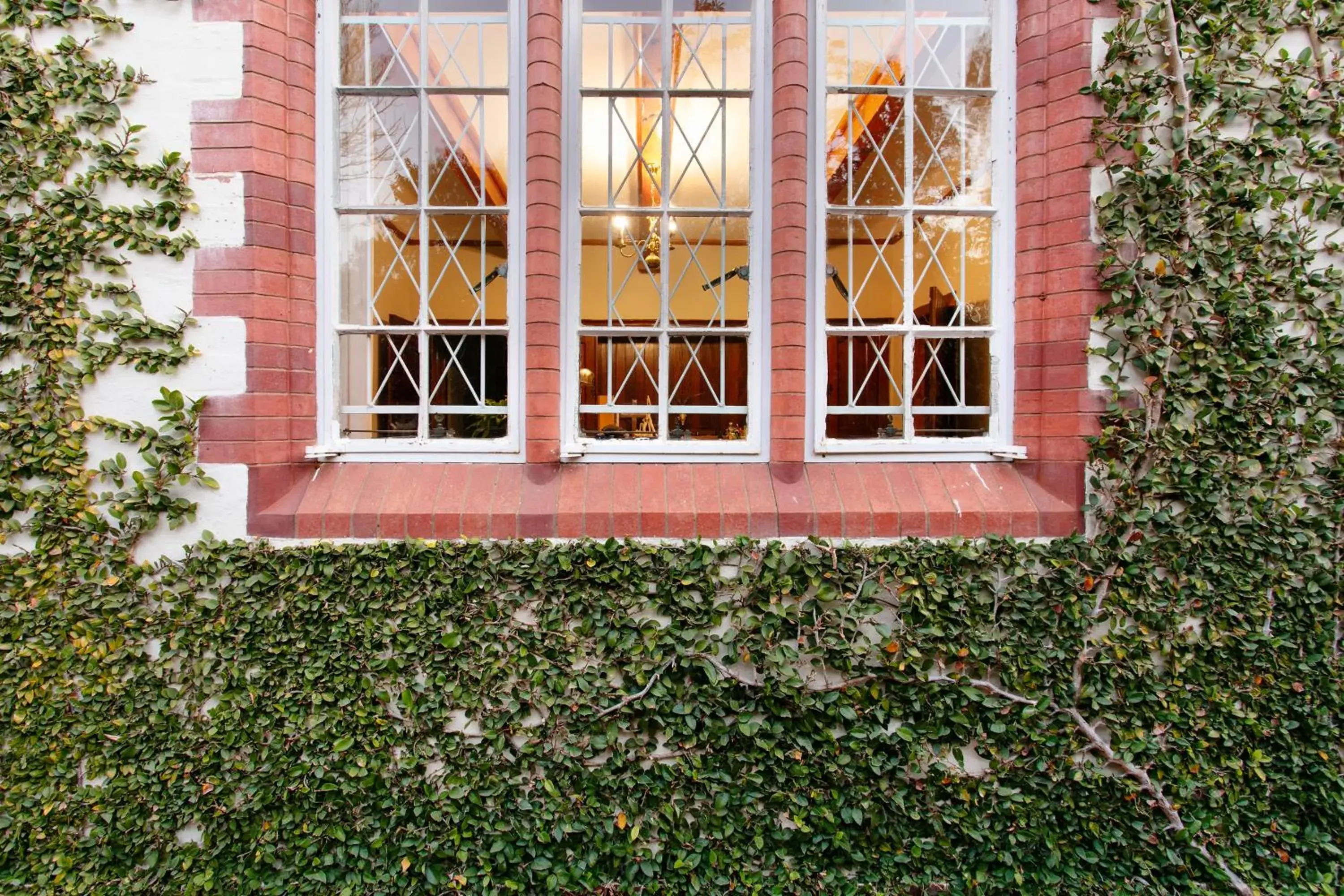 Property building in Brooklyn Manor Property building in Brooklyn Manor