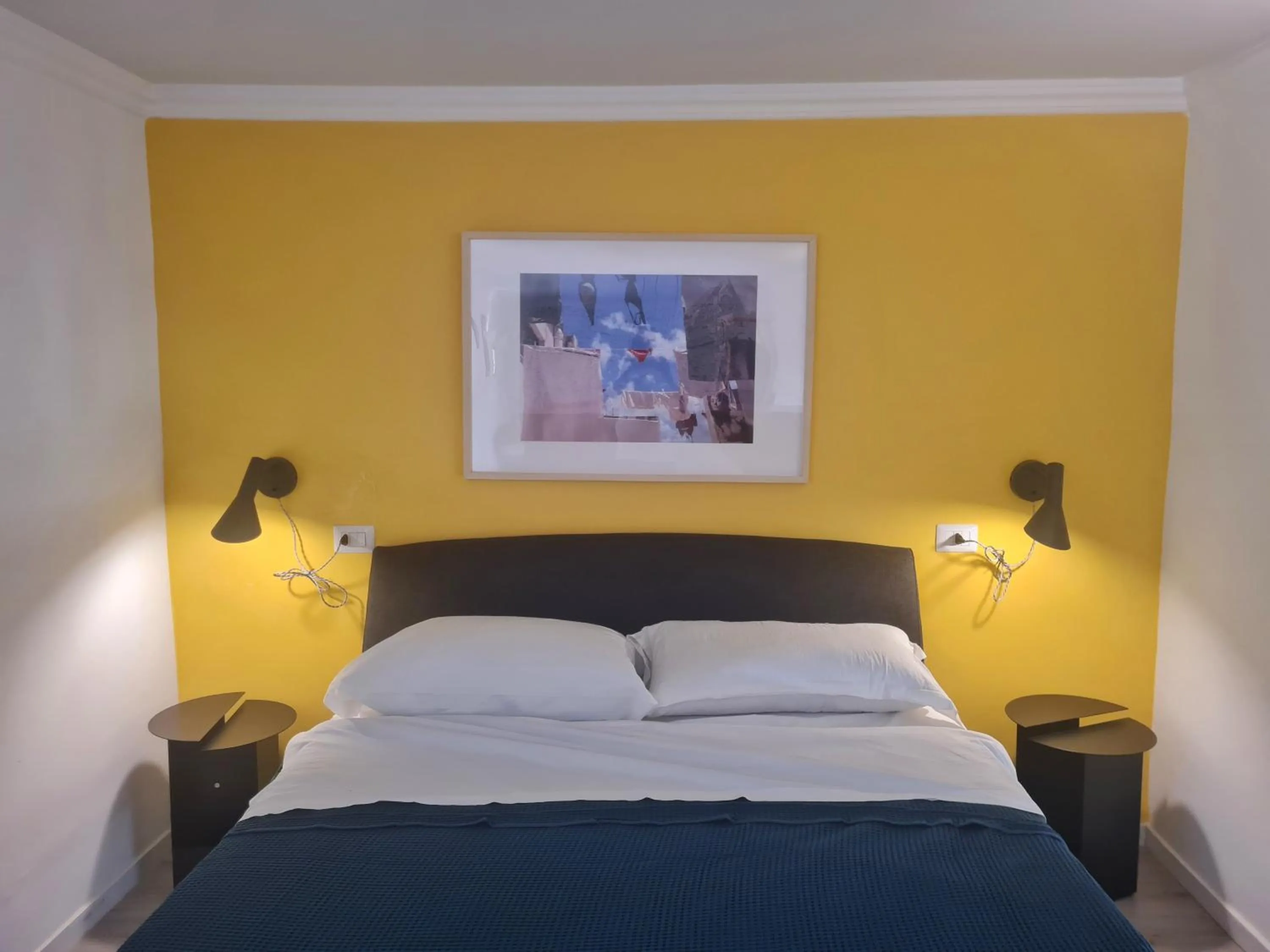 Bed in La Controra Hostel Naples