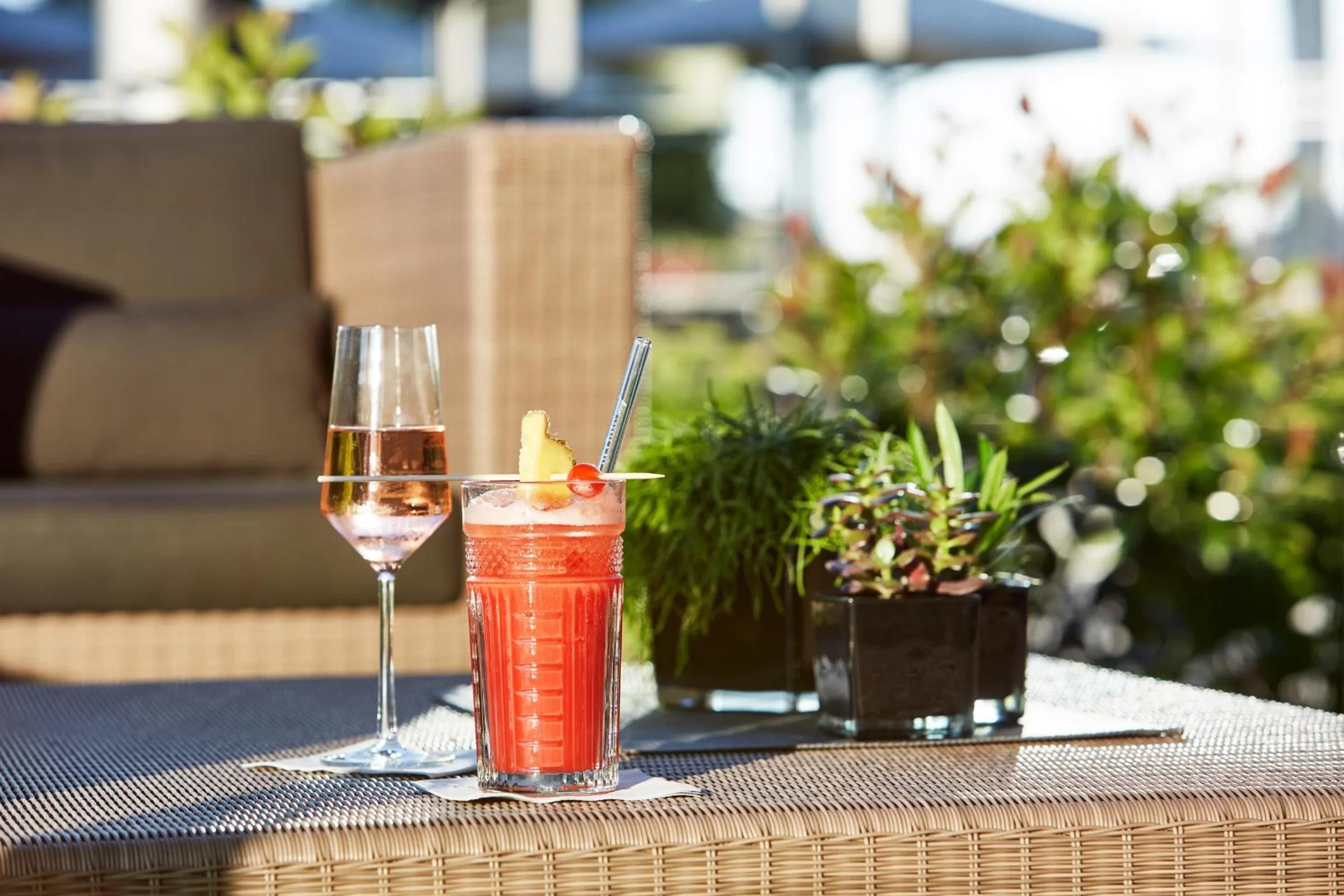 Food and drinks in LEGERE HOTEL Wiesbaden-Taunusstein