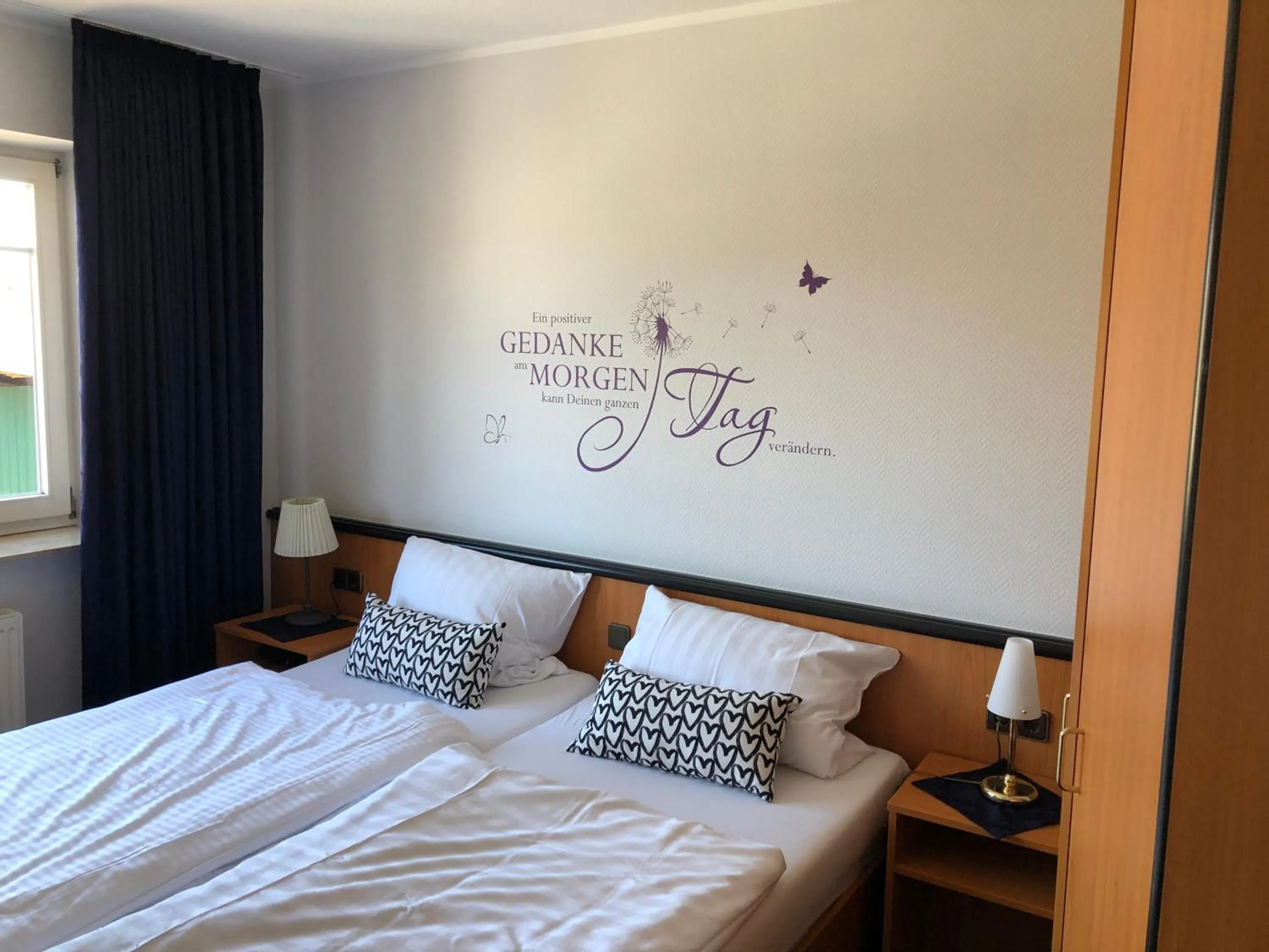 Photo of the whole room, Bed in Altes Gasthaus Stover