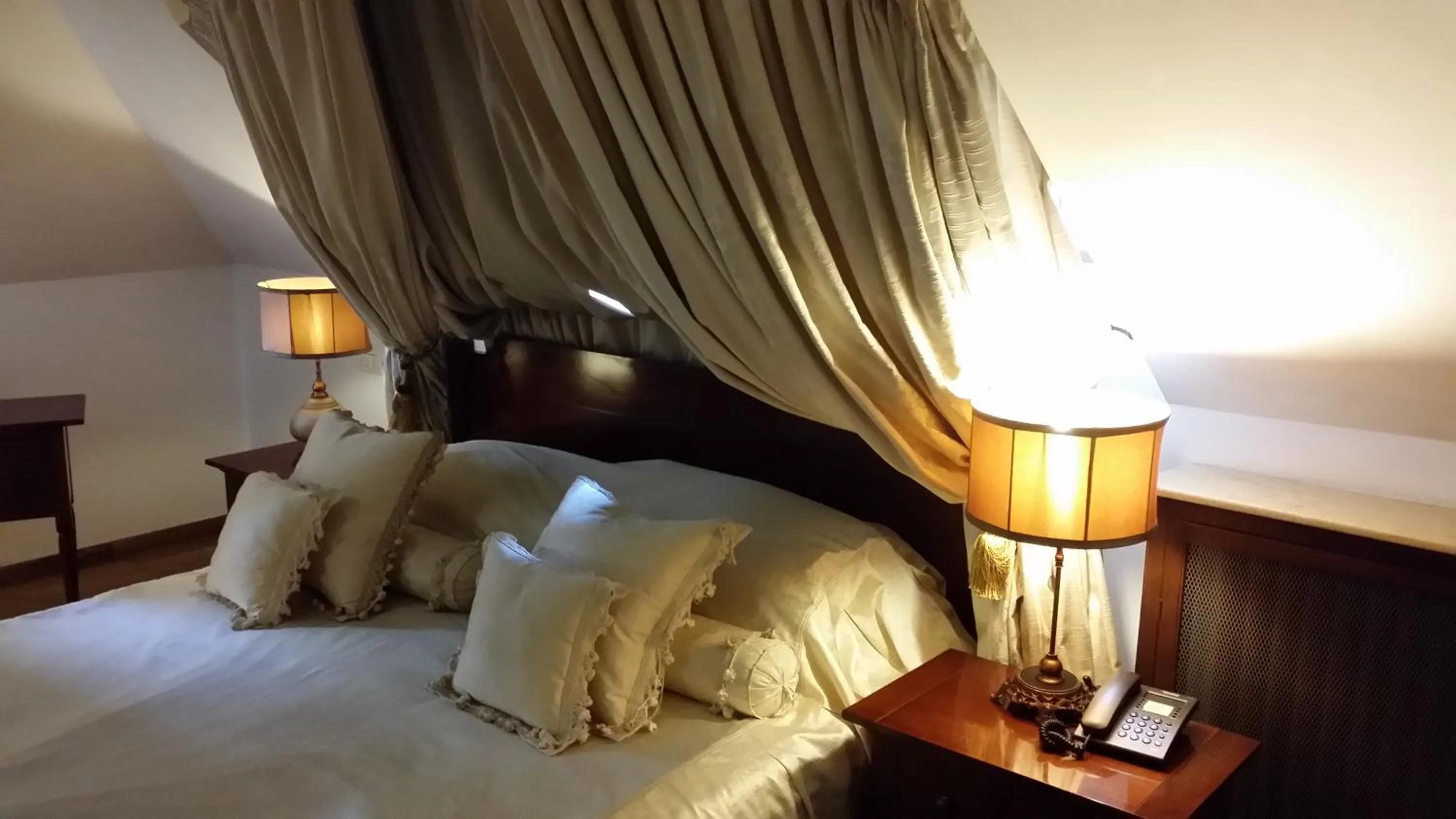 Decorative detail, Bed in Scala Boutique-Hotel